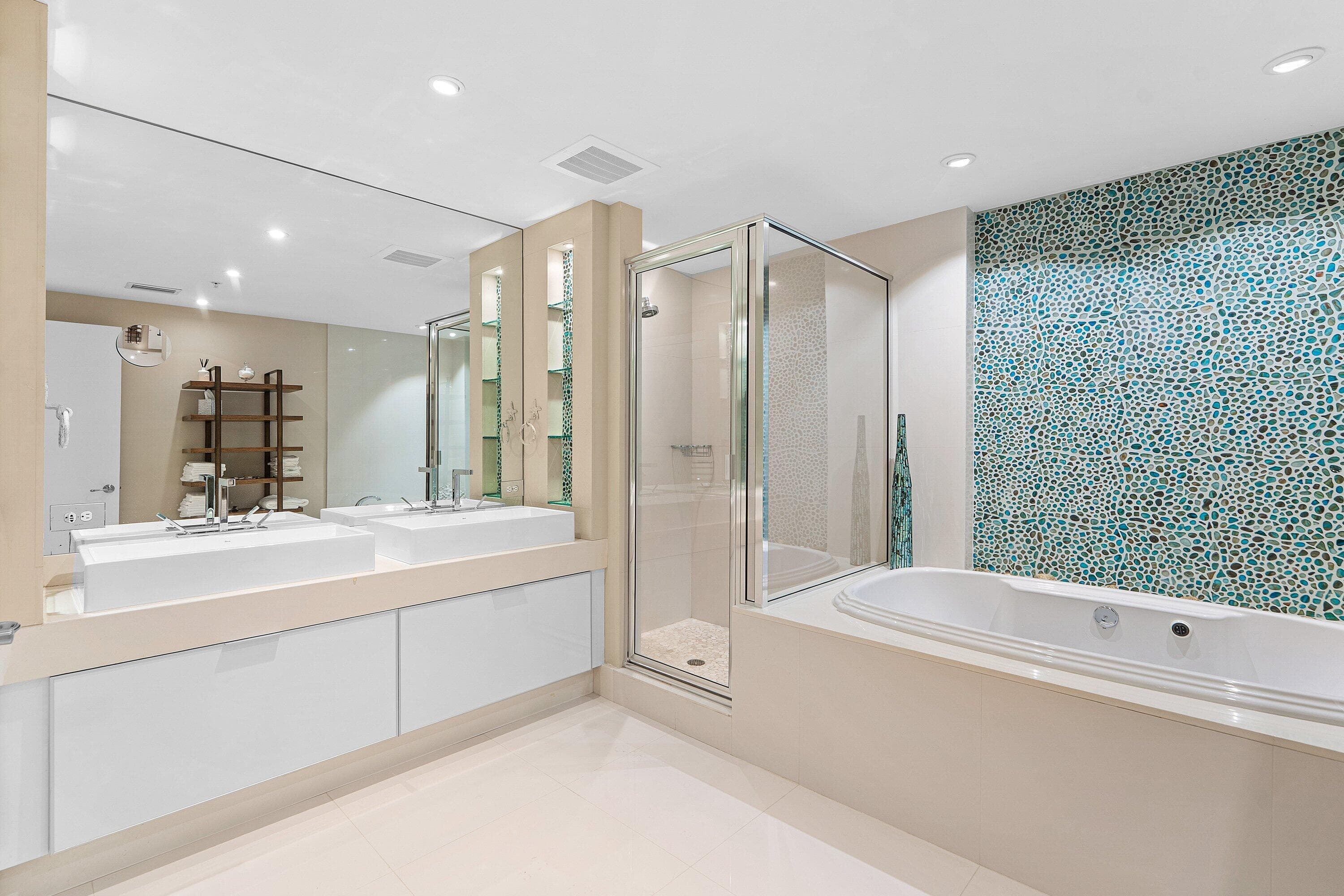 155 S Ocean Avenue 303, Palm Beach Shores, FL 33404 30