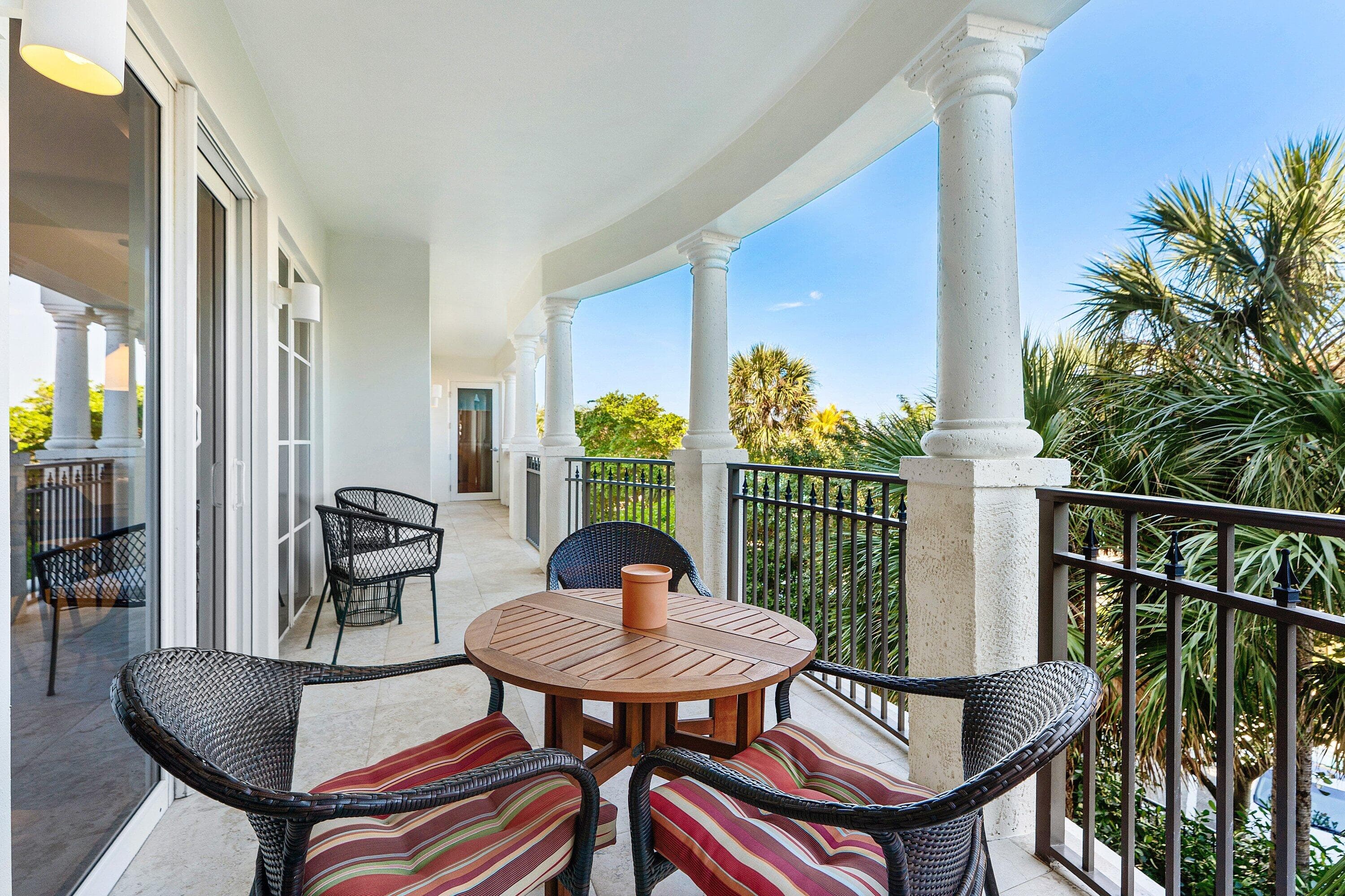 155 S Ocean Avenue 303, Palm Beach Shores, FL 33404 32