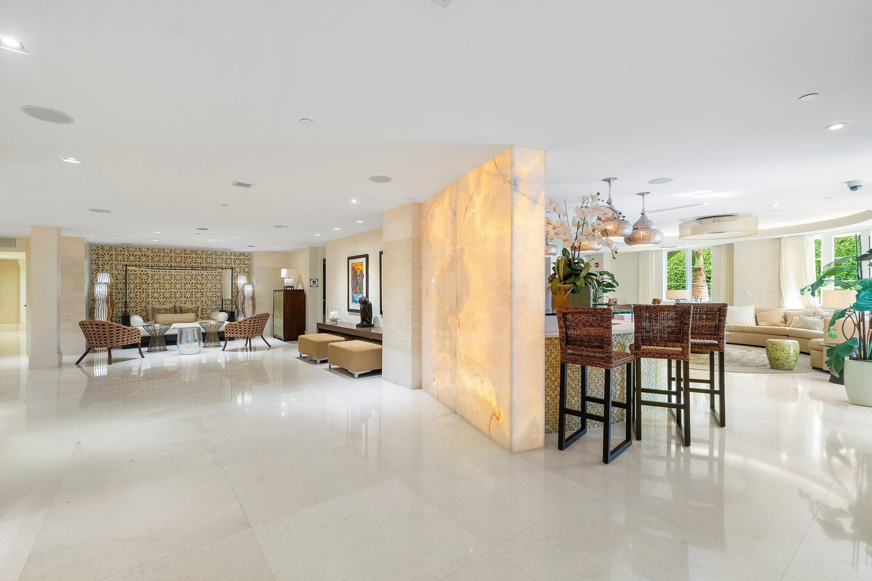 155 S Ocean Avenue 303, Palm Beach Shores, FL 33404 9