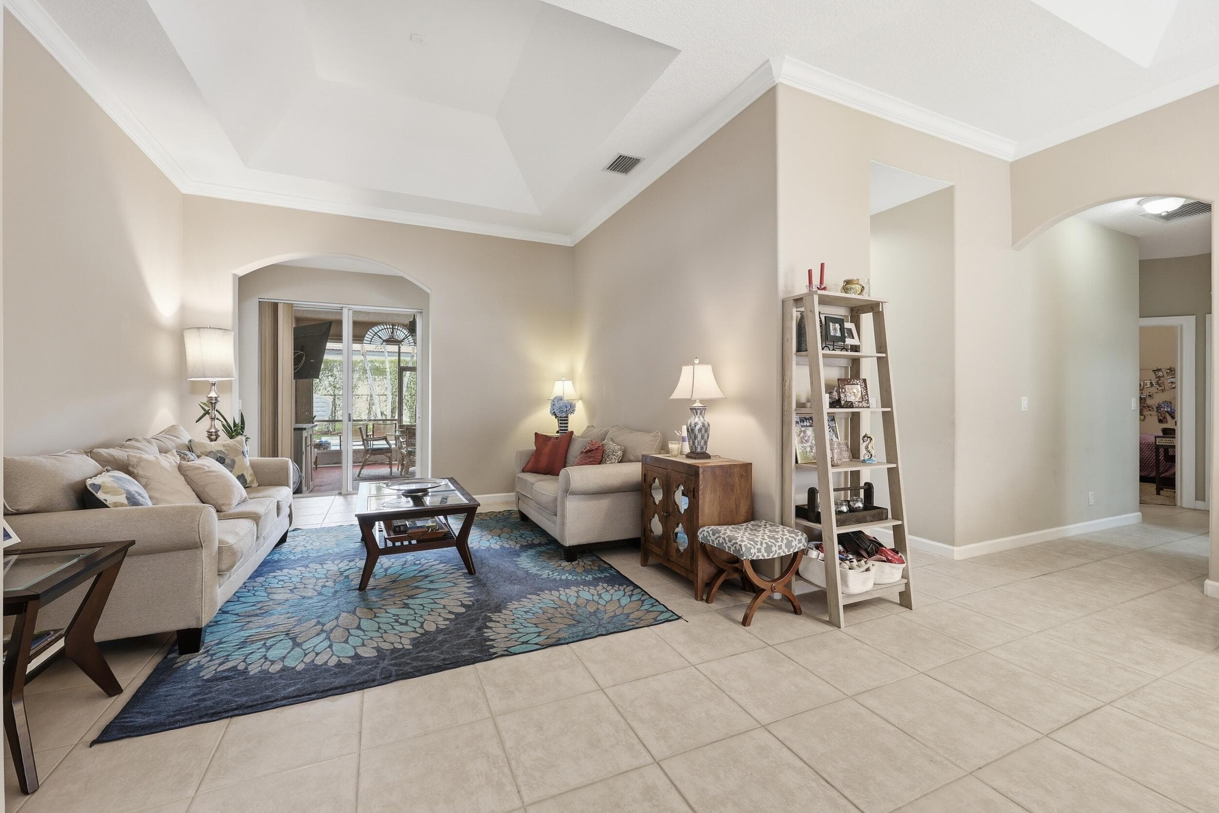 3710 Victoria Road, West Palm Beach, FL 33411 8