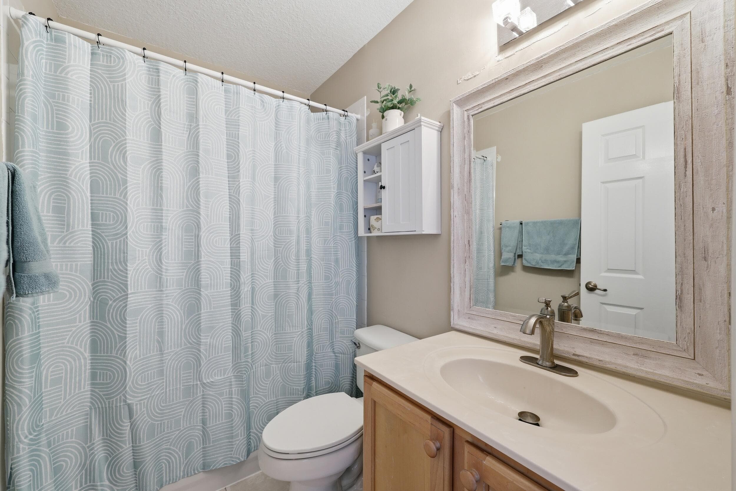 3710 Victoria Road, West Palm Beach, FL 33411 19