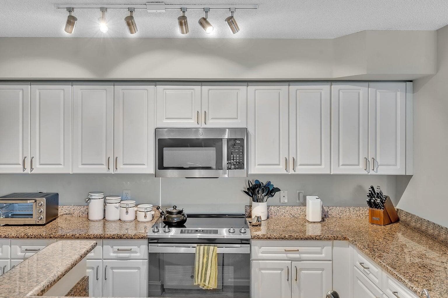 3606 S Ocean Boulevard 205, Highland Beach, FL 33487 2