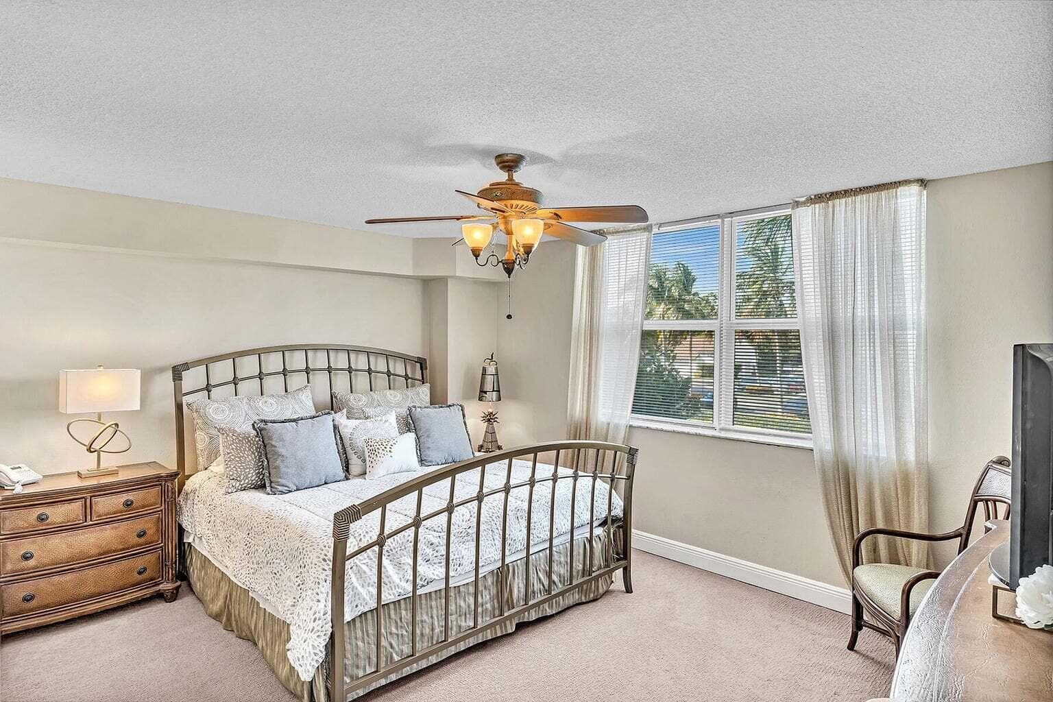 3606 S Ocean Boulevard 205, Highland Beach, FL 33487 23