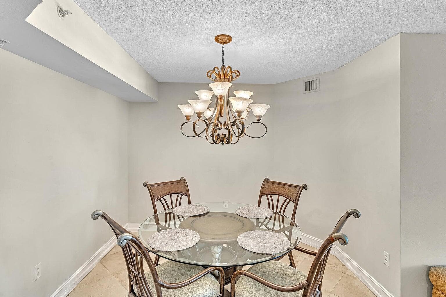 3606 S Ocean Boulevard 205, Highland Beach, FL 33487 34