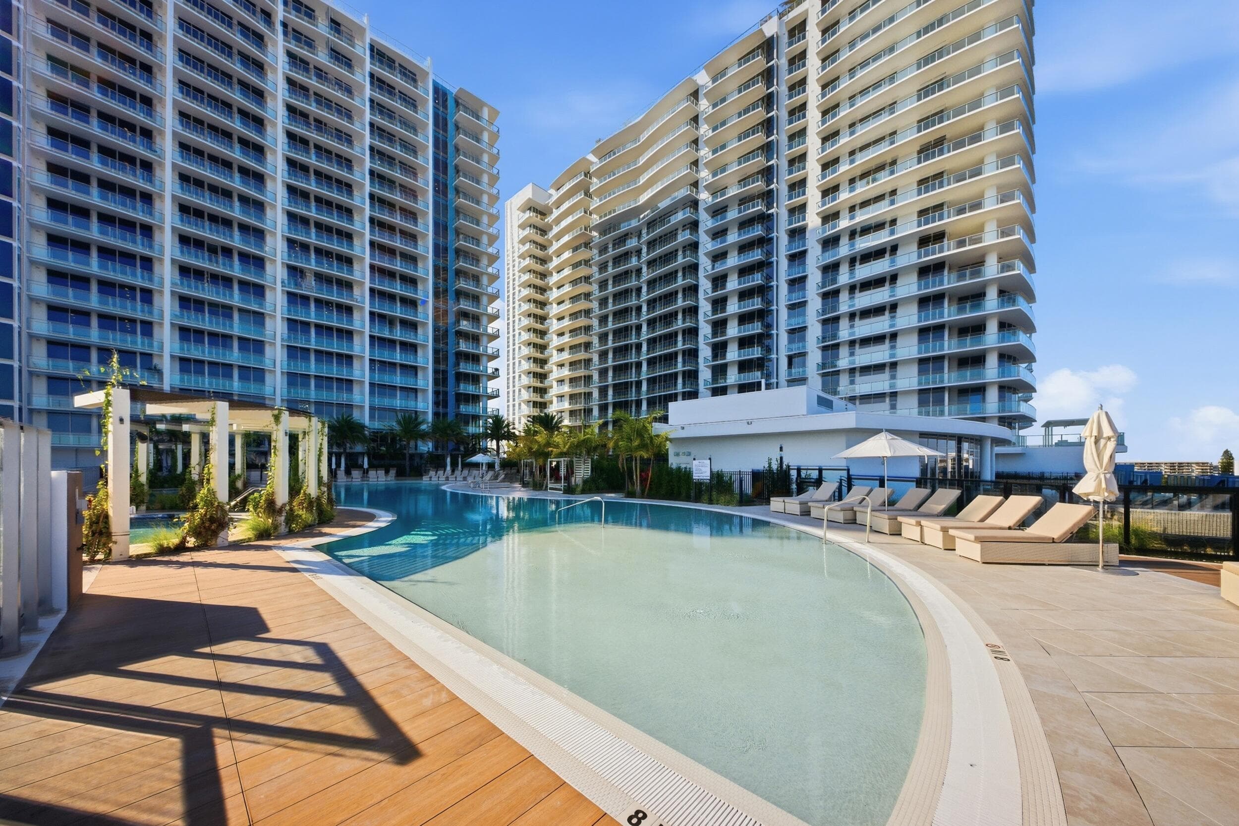 220 Lake Shore Drive 1410, Lake Park, FL 33403 44