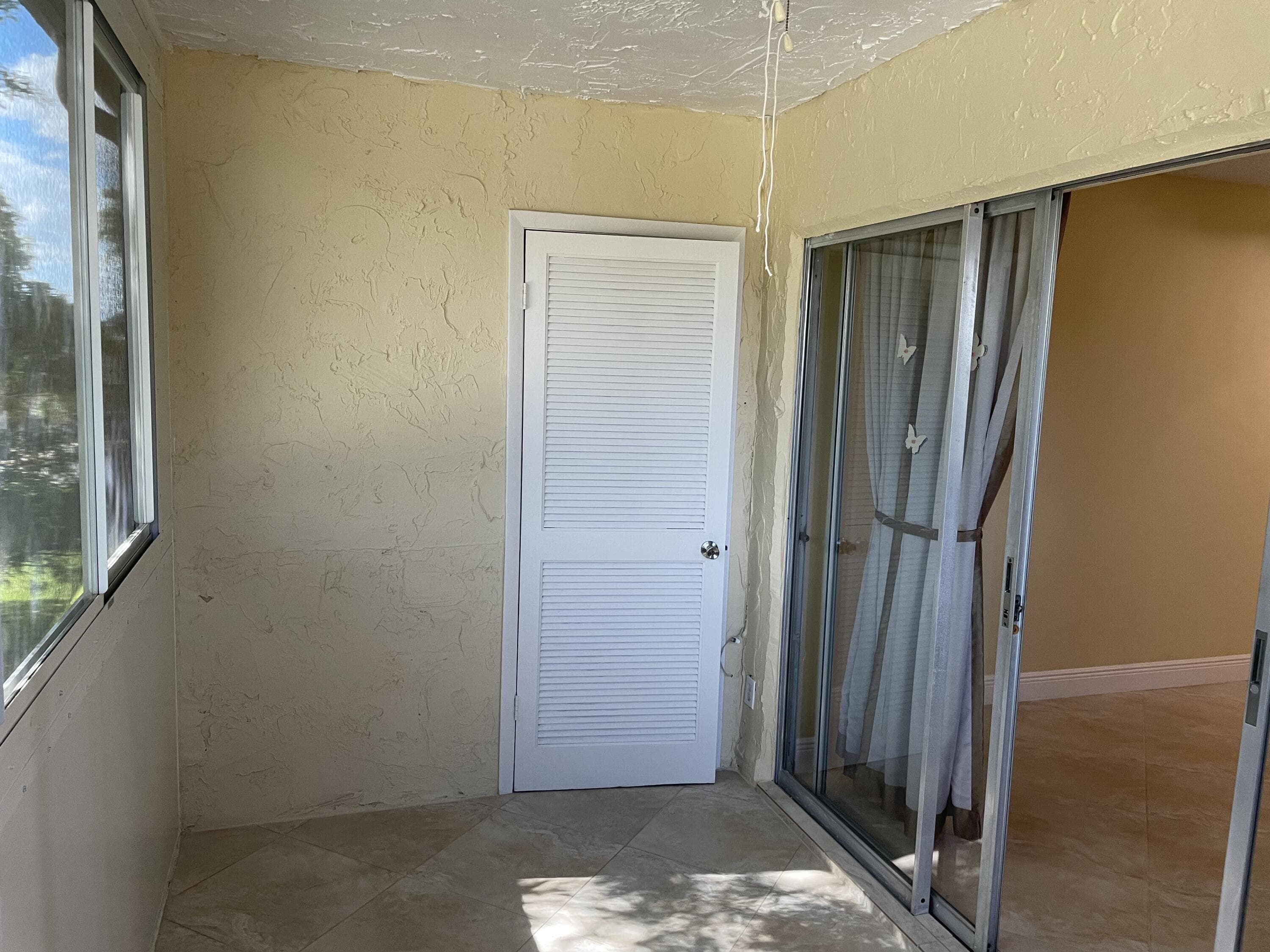 705 Lori Drive 315, Palm Springs, FL 33461 22