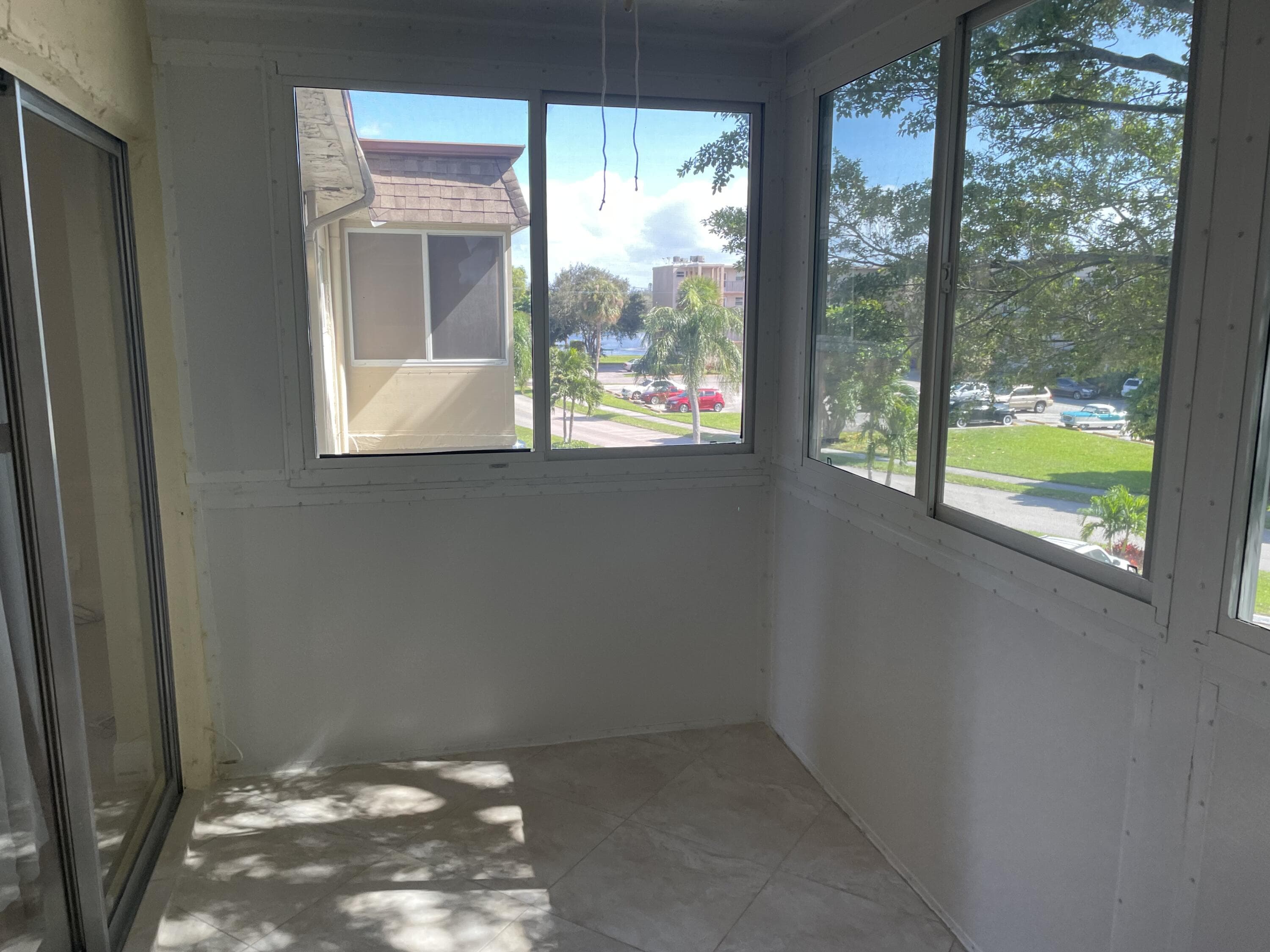 705 Lori Drive 315, Palm Springs, FL 33461 23
