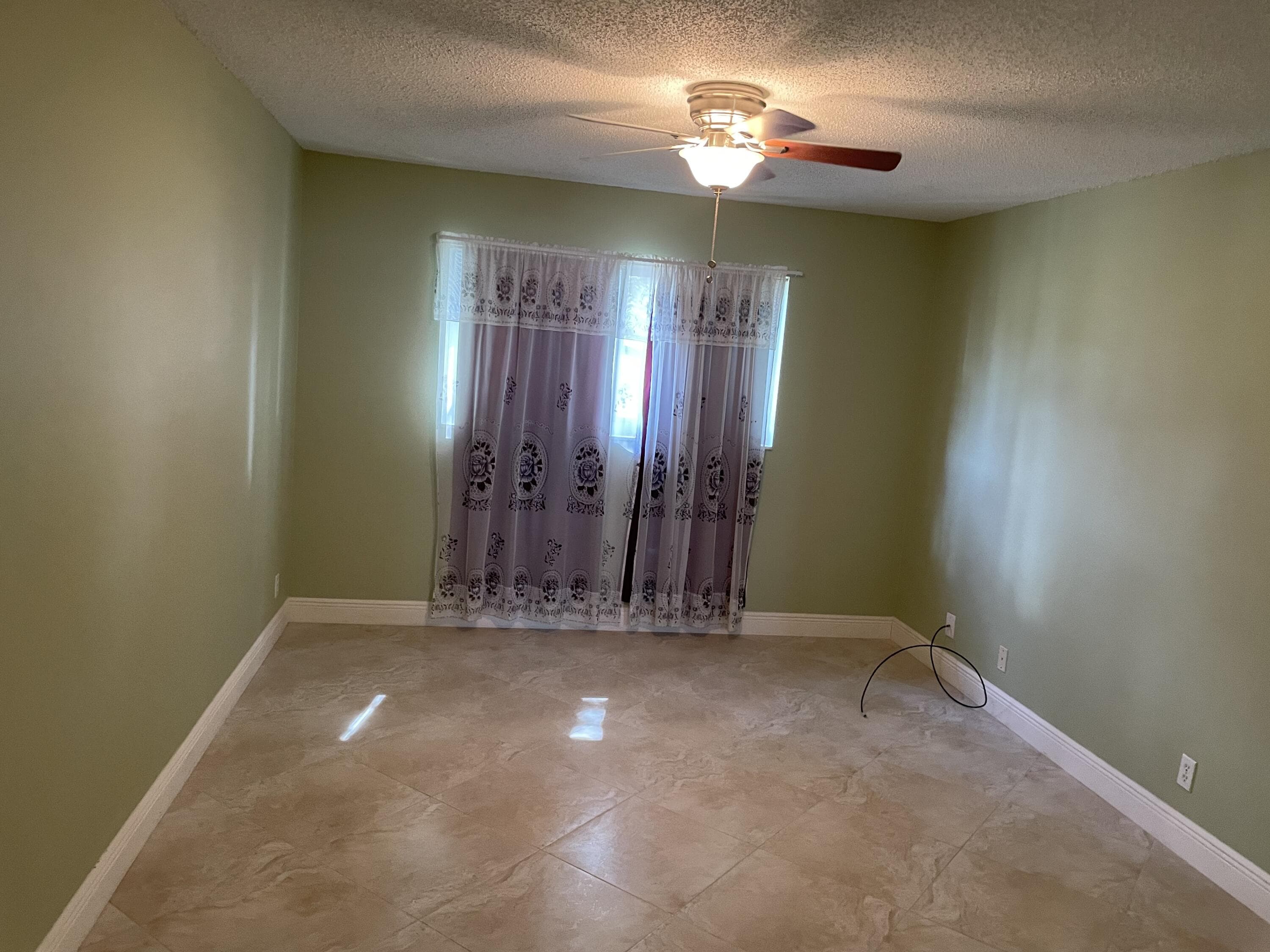 705 Lori Drive 315, Palm Springs, FL 33461 27
