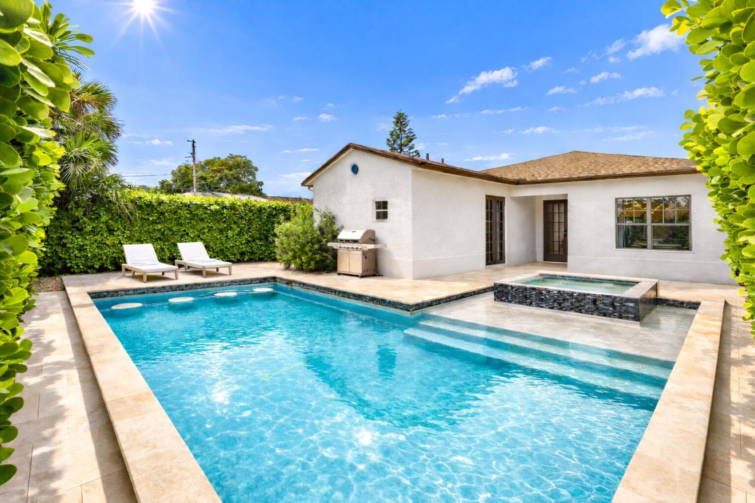 7606 S Olive Avenue, West Palm Beach, FL 33405 2