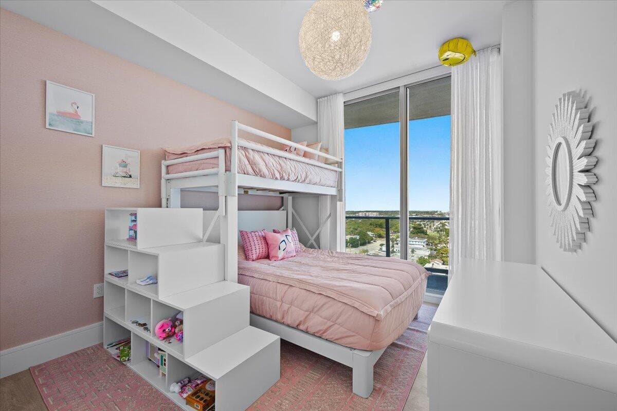 220 Lake Shore Drive 1401, Lake Park, FL 33403 29