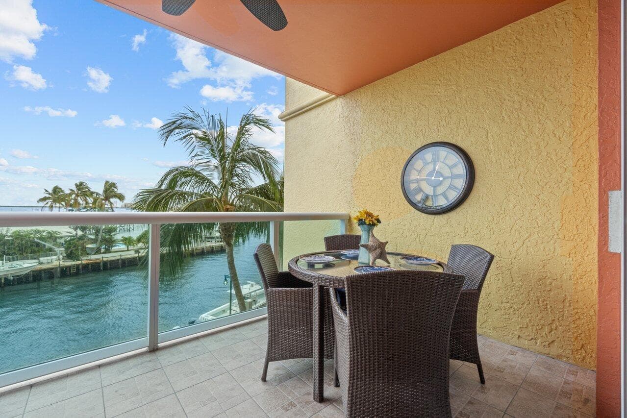 2650 Lake Shore Drive 302, Riviera Beach, FL 33404 26