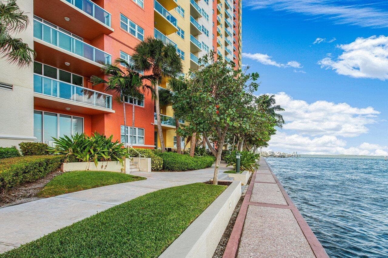 2650 Lake Shore Drive 302, Riviera Beach, FL 33404 46