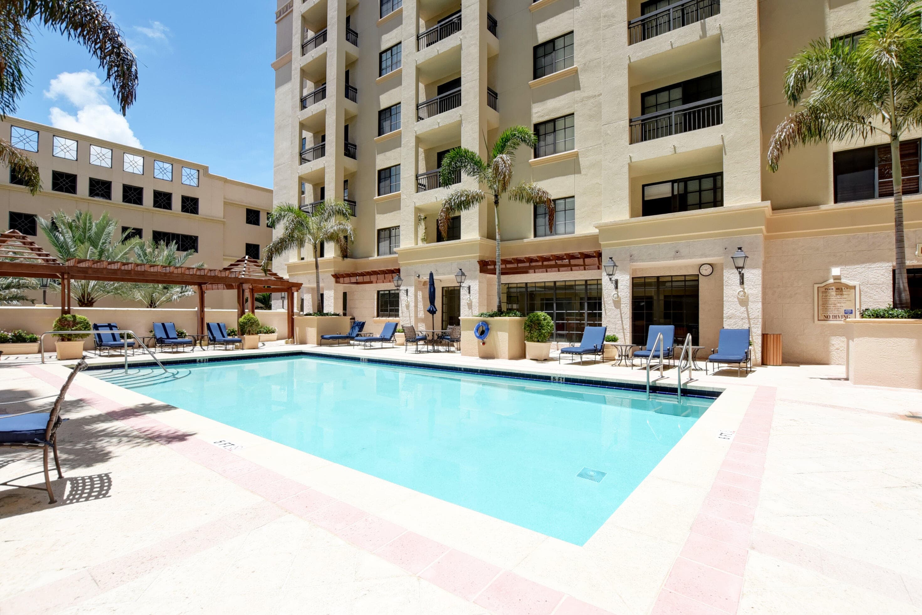 233 S Federal Highway Uph04, Boca Raton, FL 33432 18