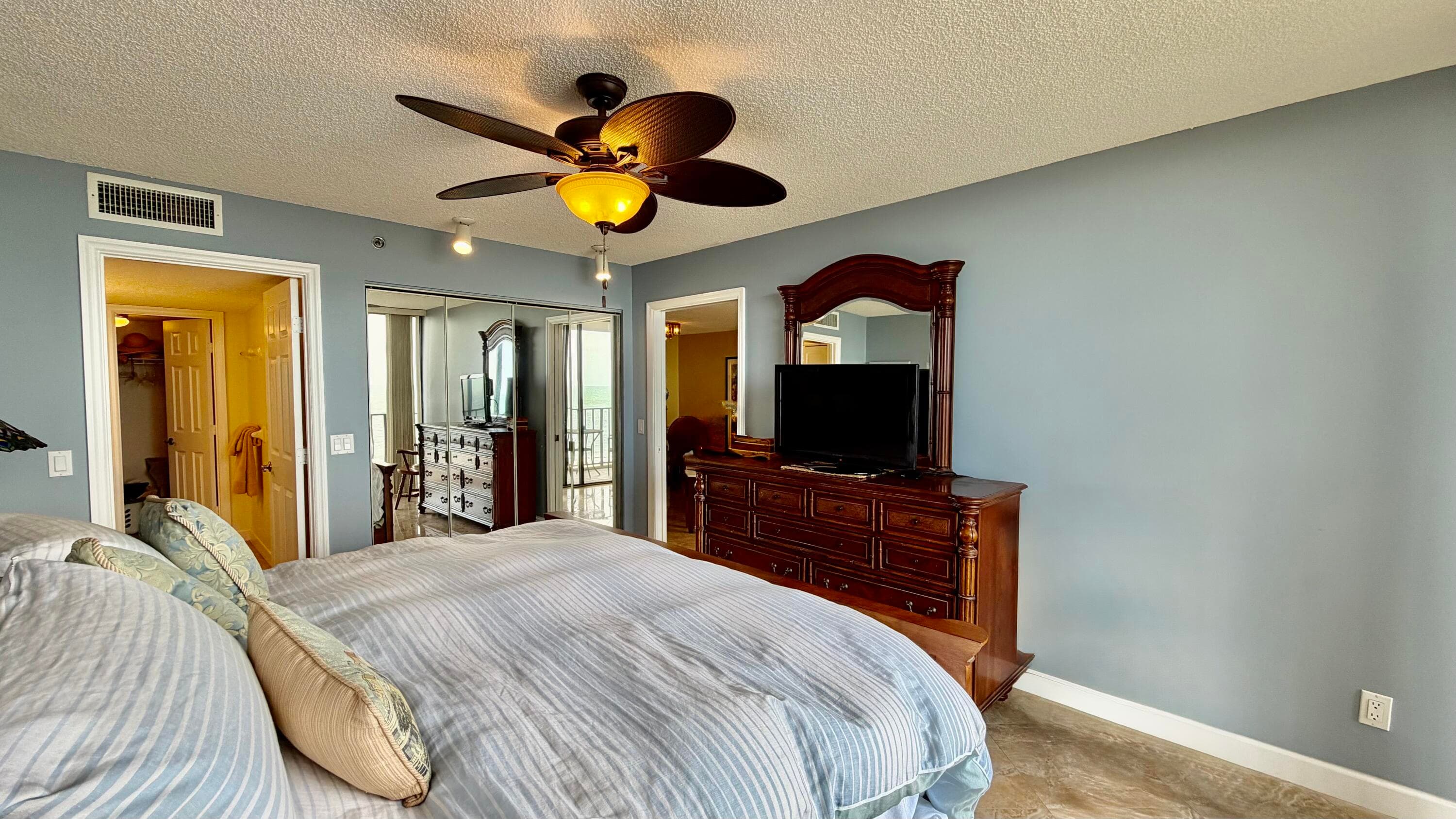 5055 N Highway A1a 903, Hutchinson Island, FL 34949 17