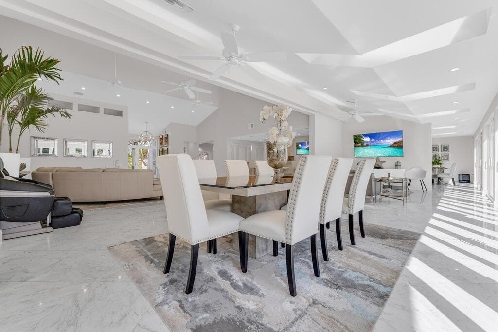 355 Oakview Drive, Delray Beach, FL 33445 31