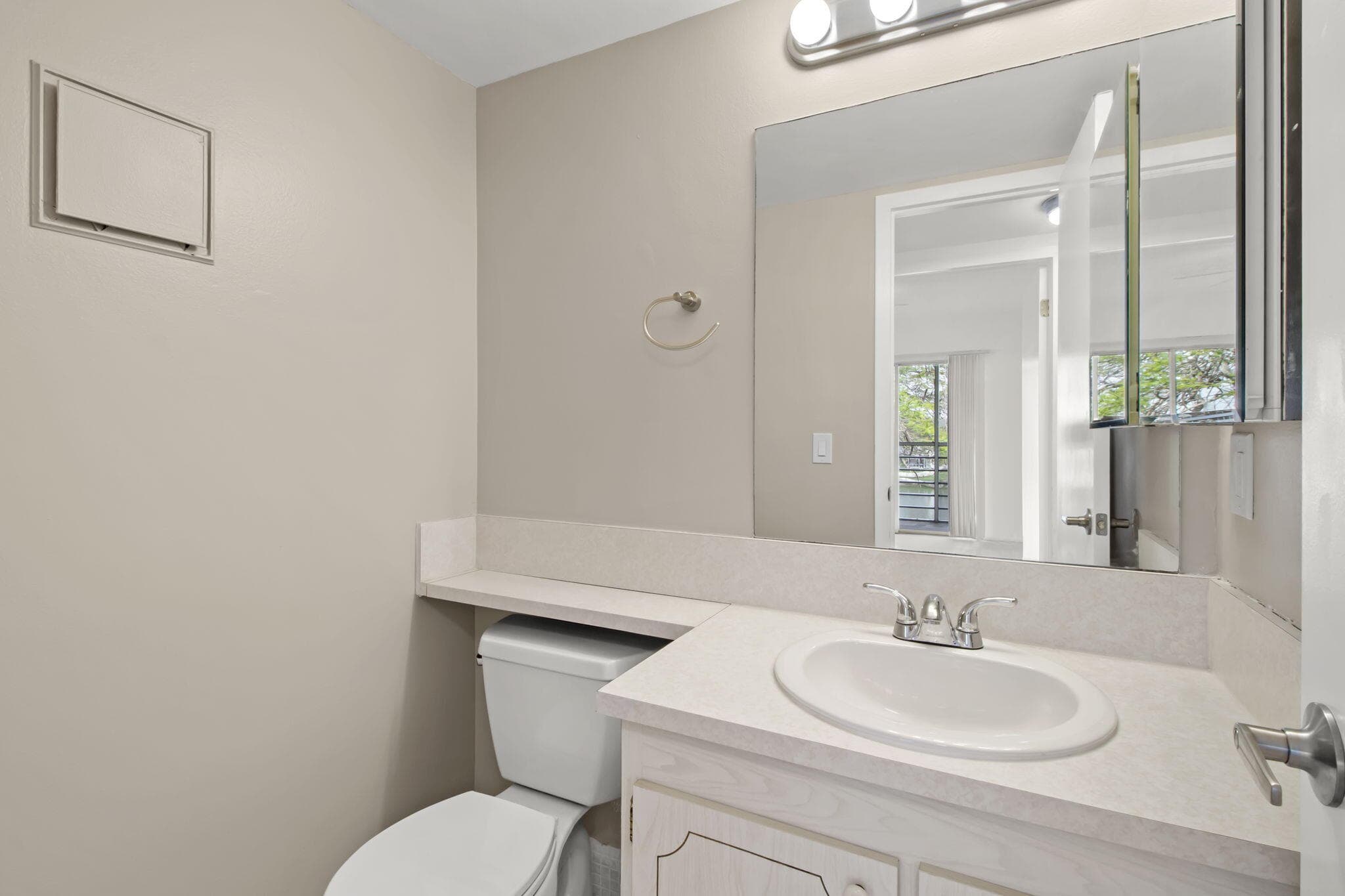 124 Preston C, Boca Raton, FL 33434 4