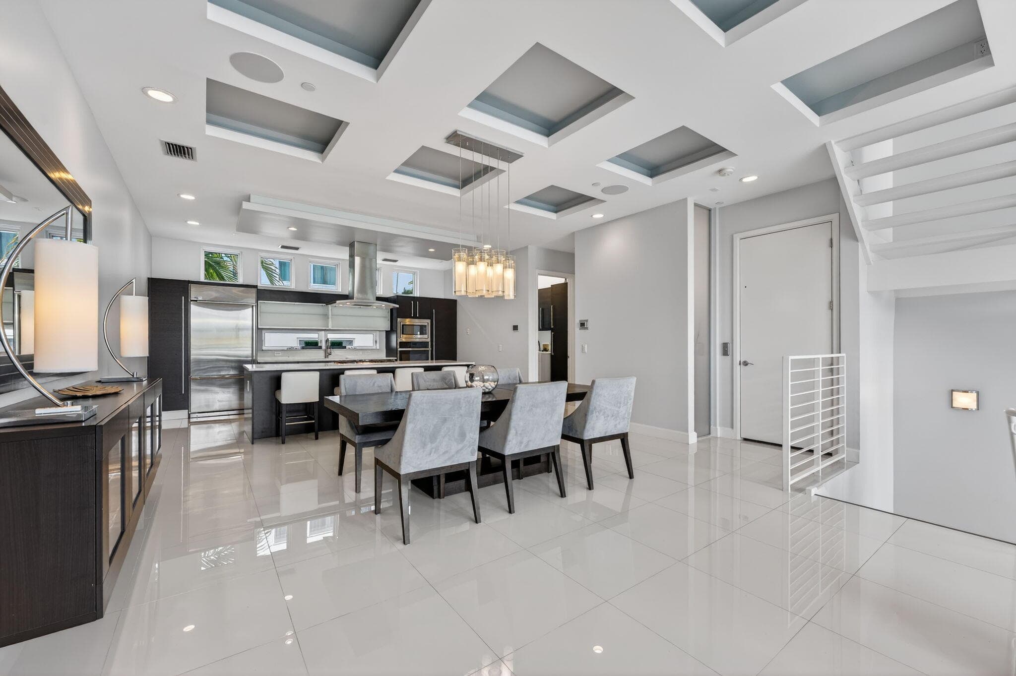 2743 NE 1st Street, Pompano Beach, FL 33062 10