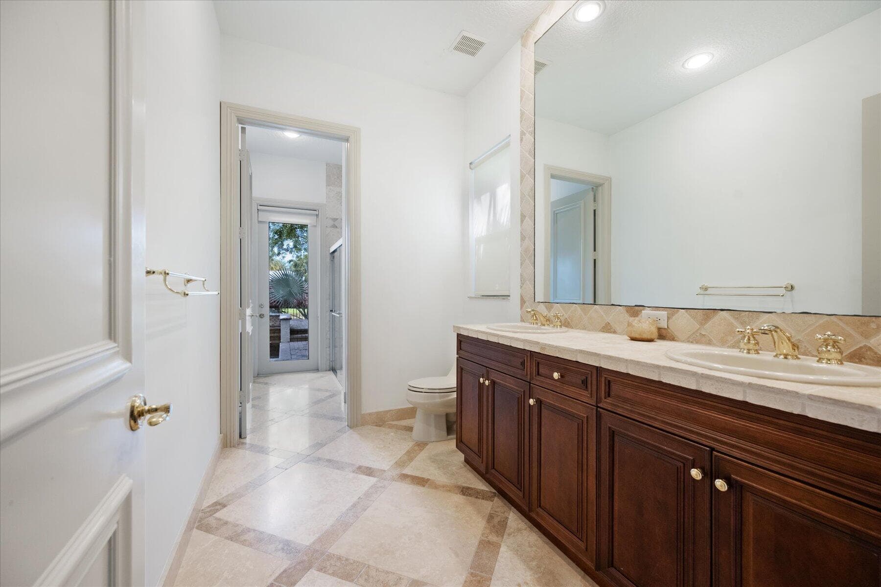 11640 S S Sea Court, Wellington, FL 33449 24