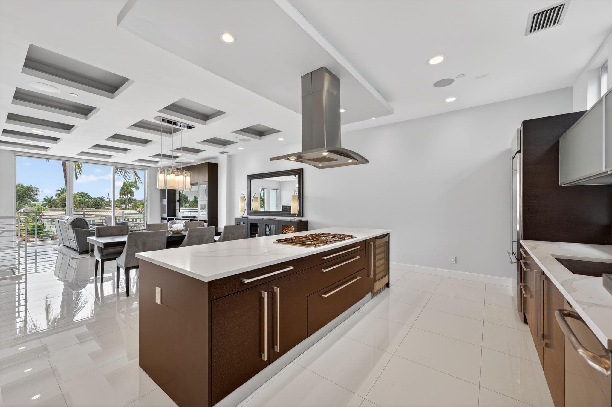 2743 NE 1st Street, Pompano Beach, FL 33062 11