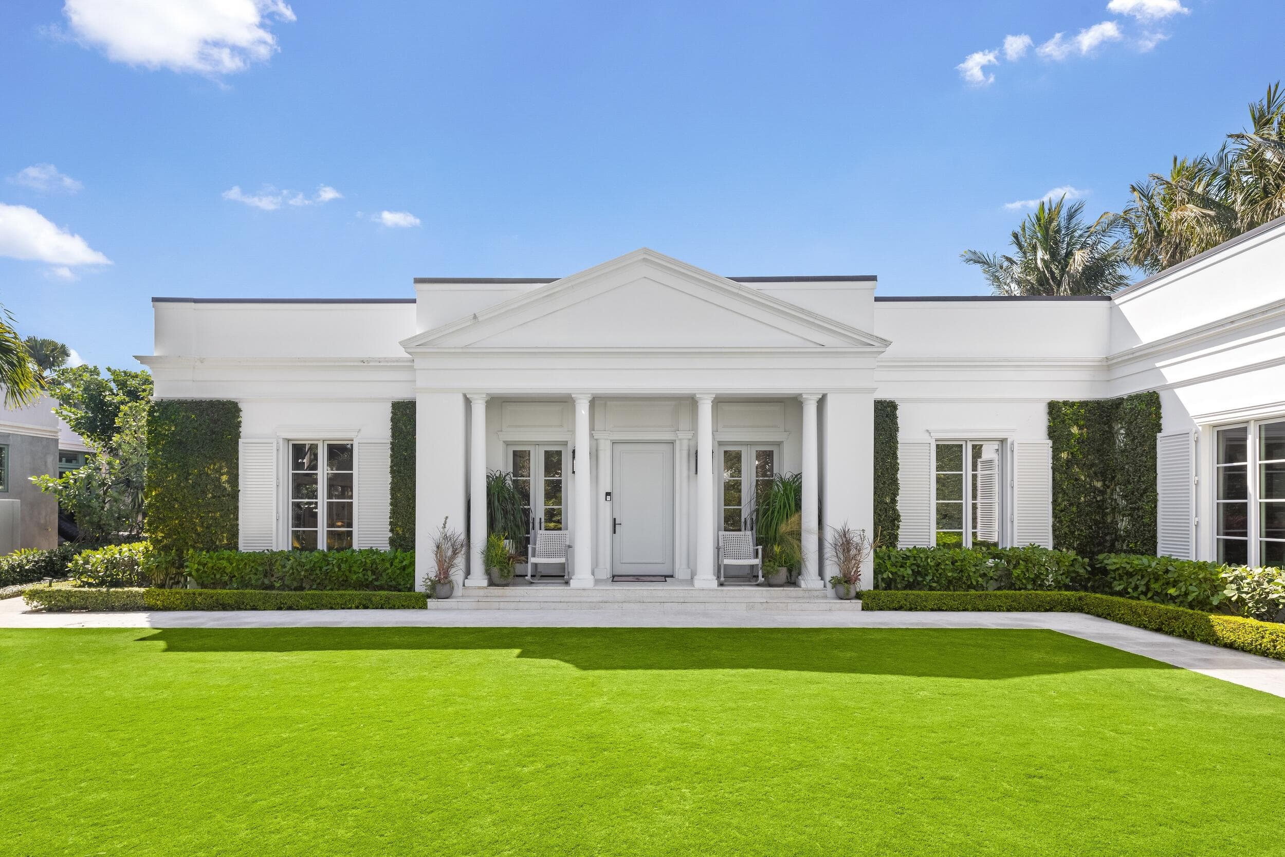 208 Sandpiper Drive, Palm Beach, FL 33480 2
