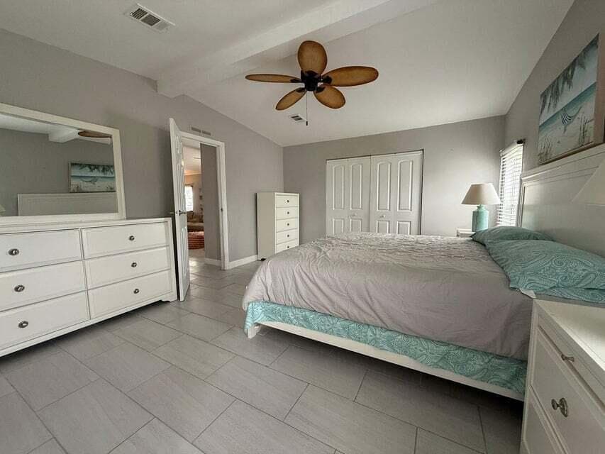 6085 Seashore Drive, Atlantis, FL 33462 12