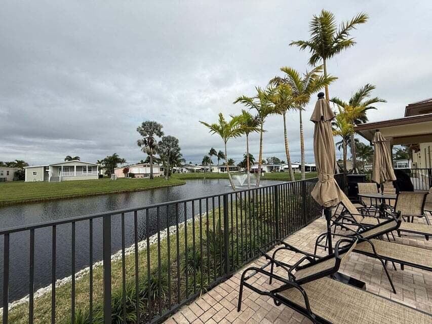 6085 Seashore Drive, Atlantis, FL 33462 19