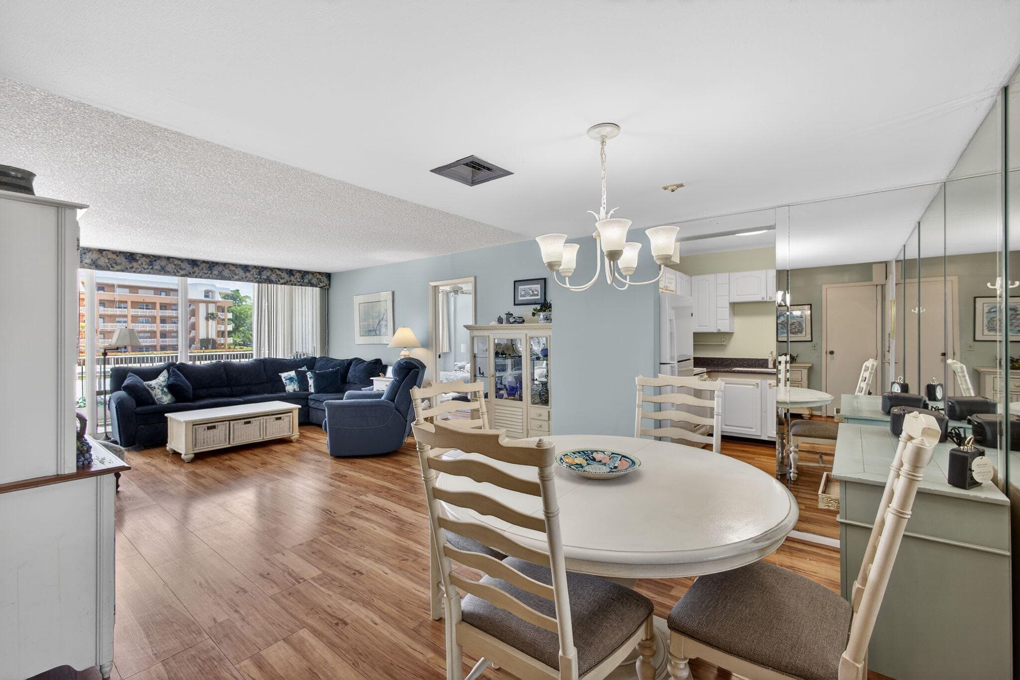 336 Golfview Road 207, North Palm Beach, FL 33408 2