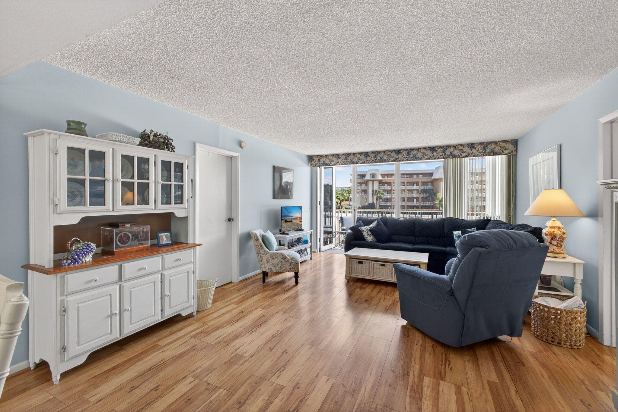 336 Golfview Road 207, North Palm Beach, FL 33408 3