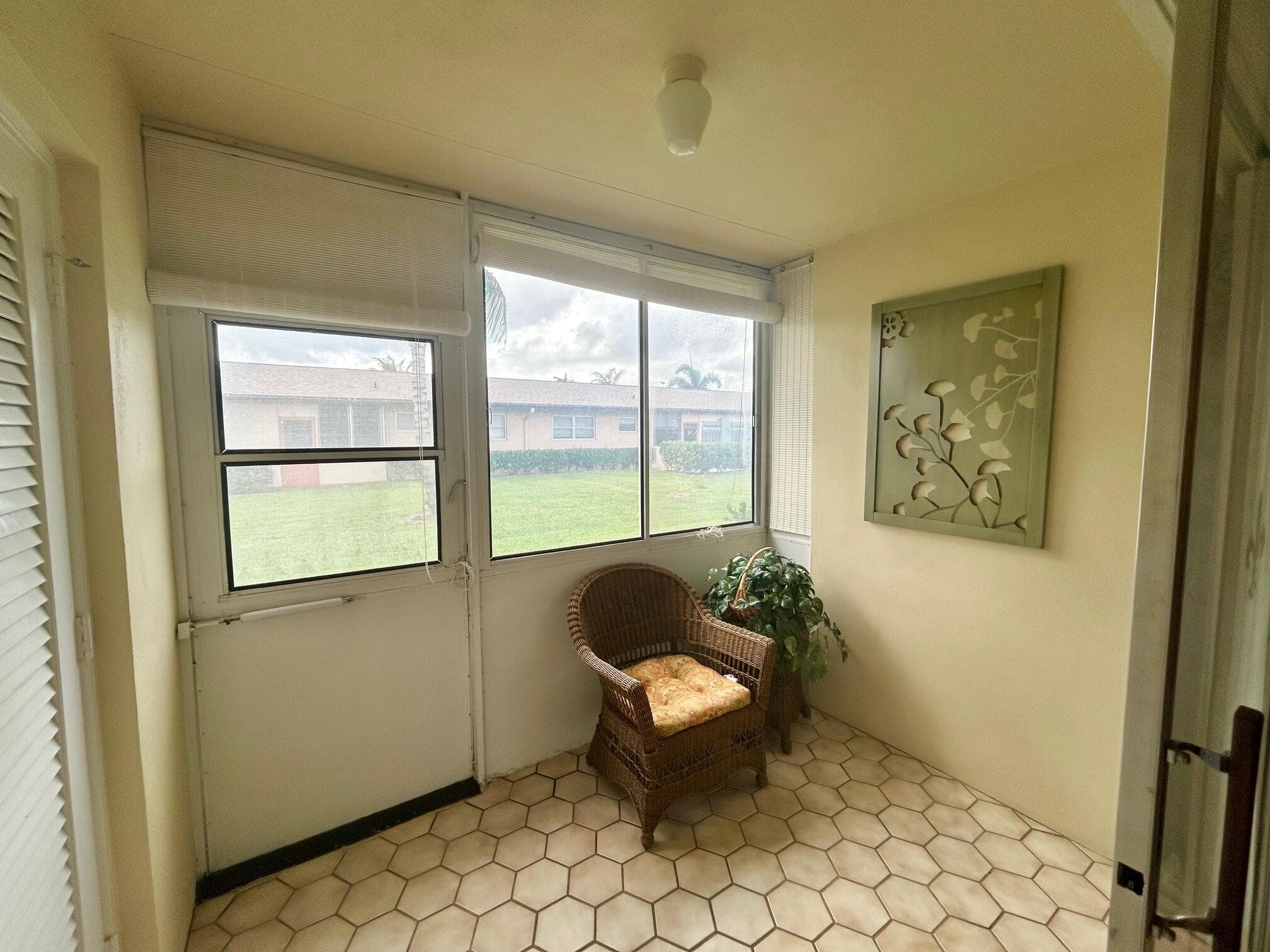 2990 Crosley Drive E G, West Palm Beach, FL 33415 25