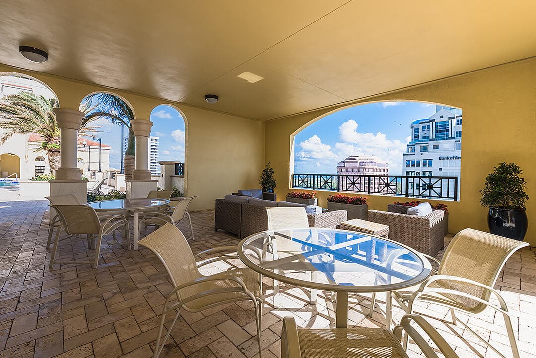 801 S Olive Avenue 433, West Palm Beach, FL 33401 57
