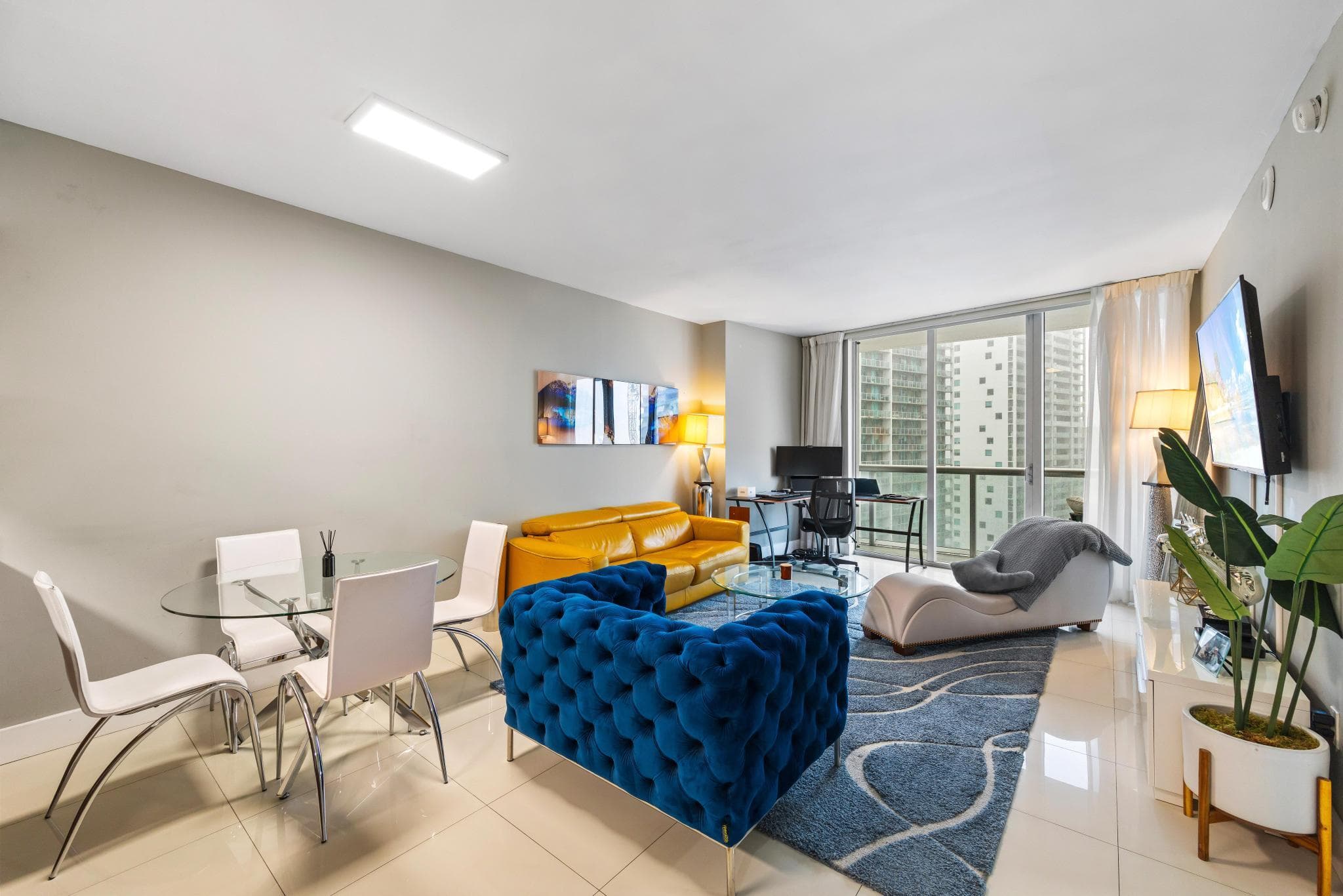 485 Brickell Avenue 2506, Miami, FL 33131 8