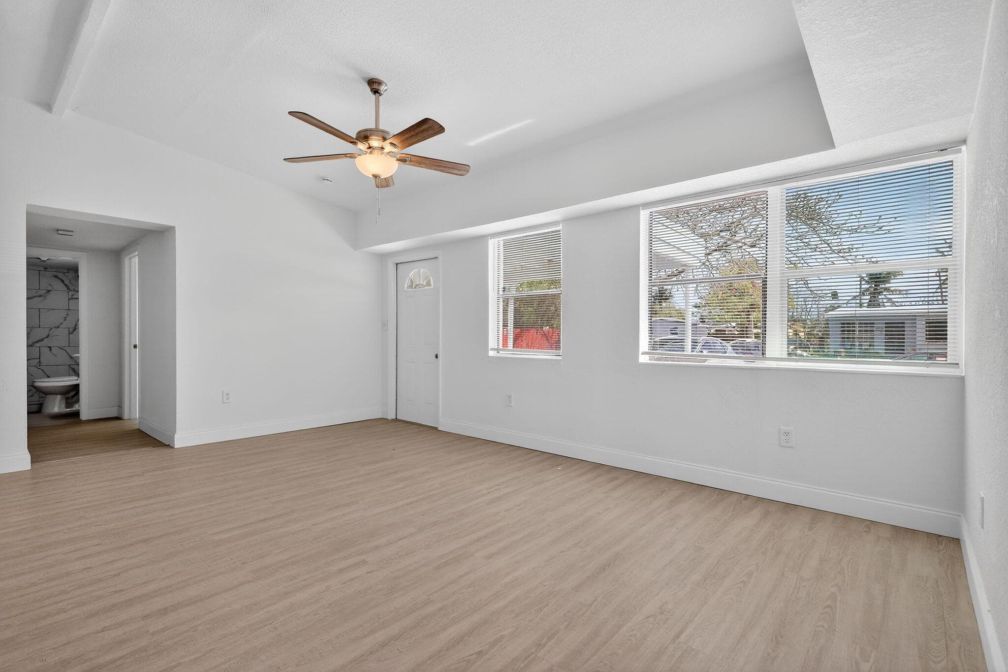 3600 SW 46th Avenue, West Park, FL 33023 5