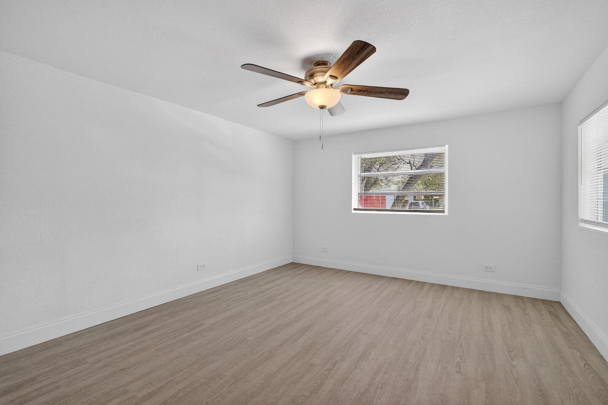 3600 SW 46th Avenue, West Park, FL 33023 9