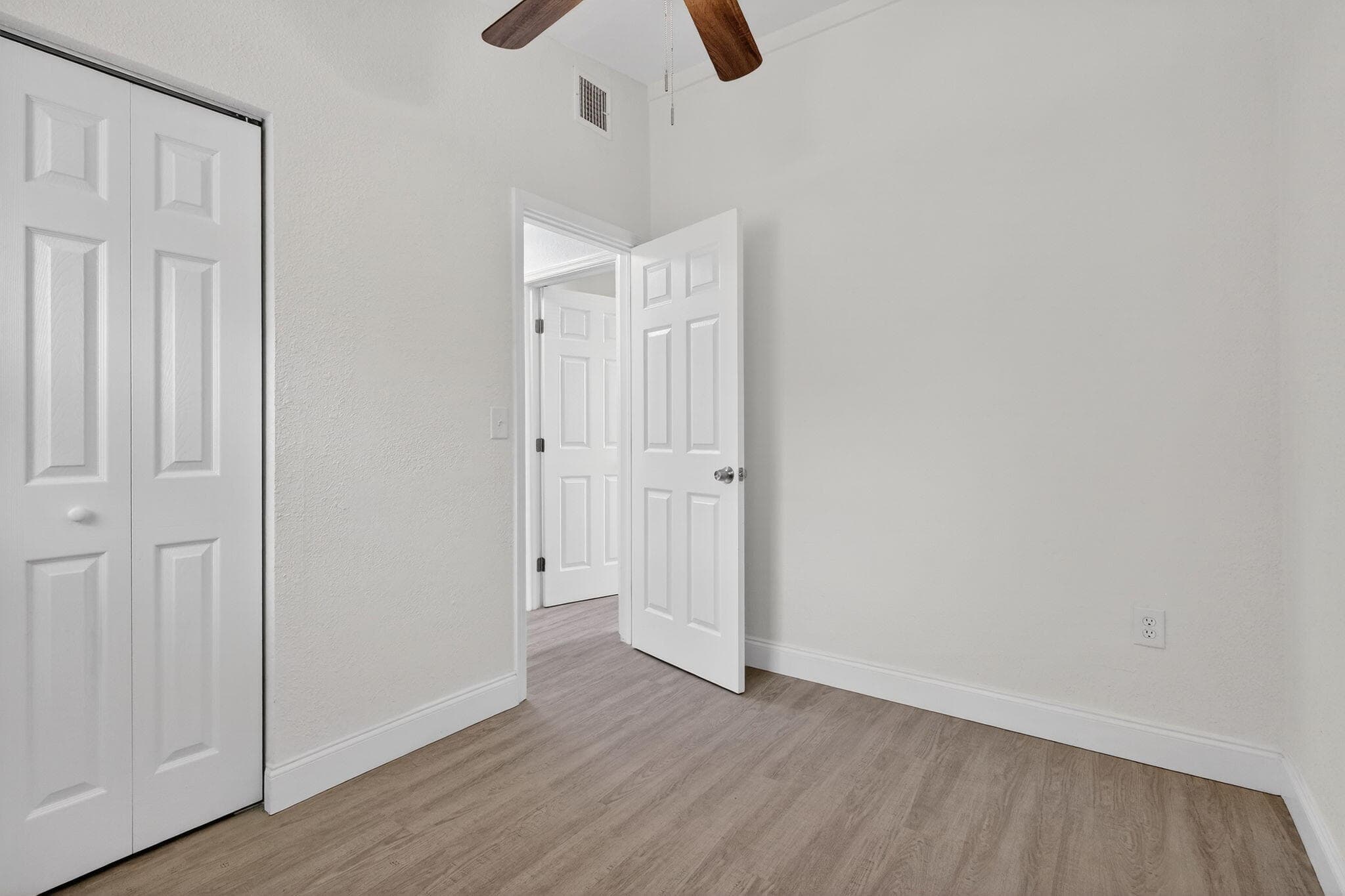 3600 SW 46th Avenue, West Park, FL 33023 16