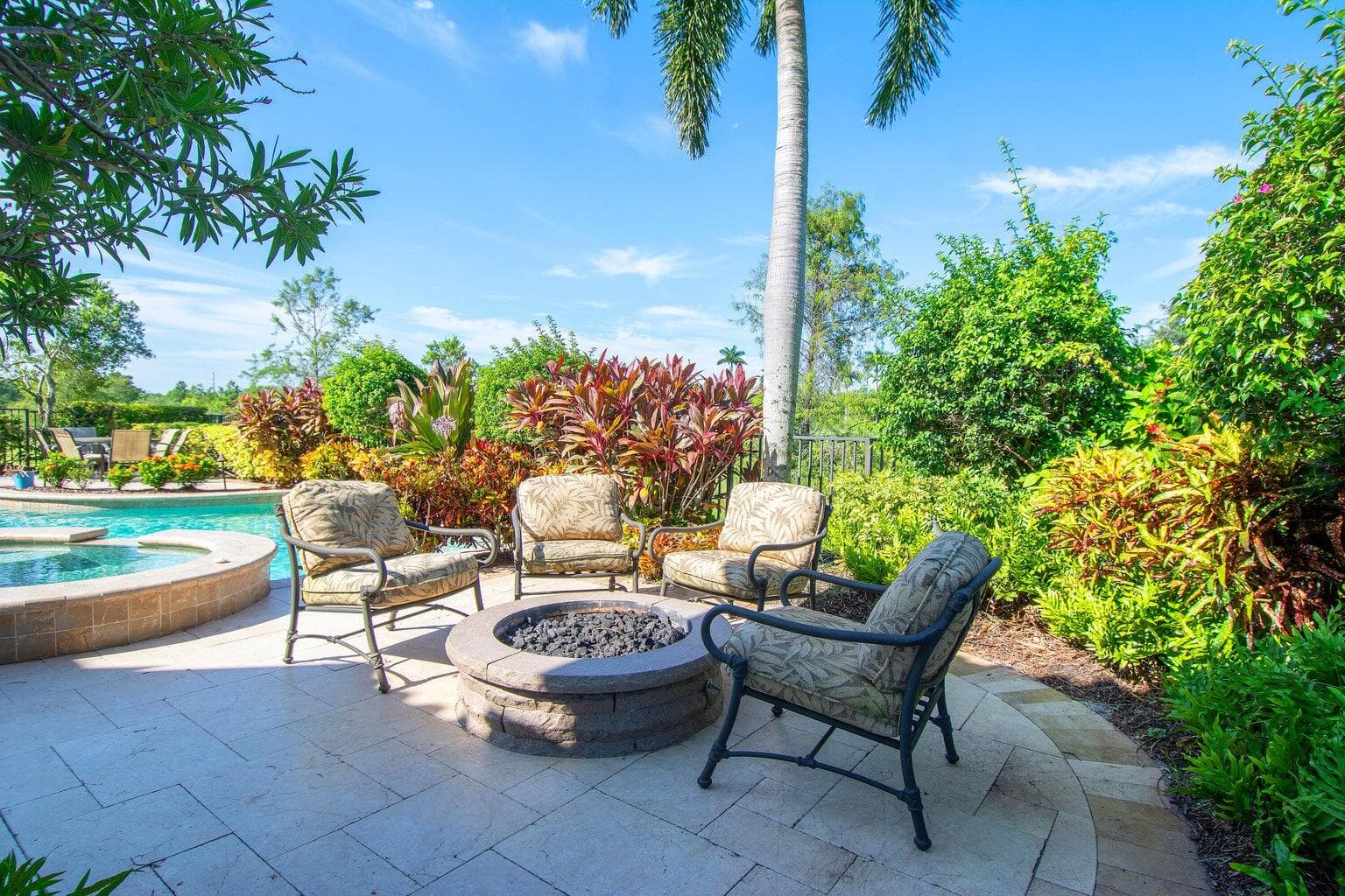 138 SE Via San Marino, Port St. Lucie, FL 34984 8