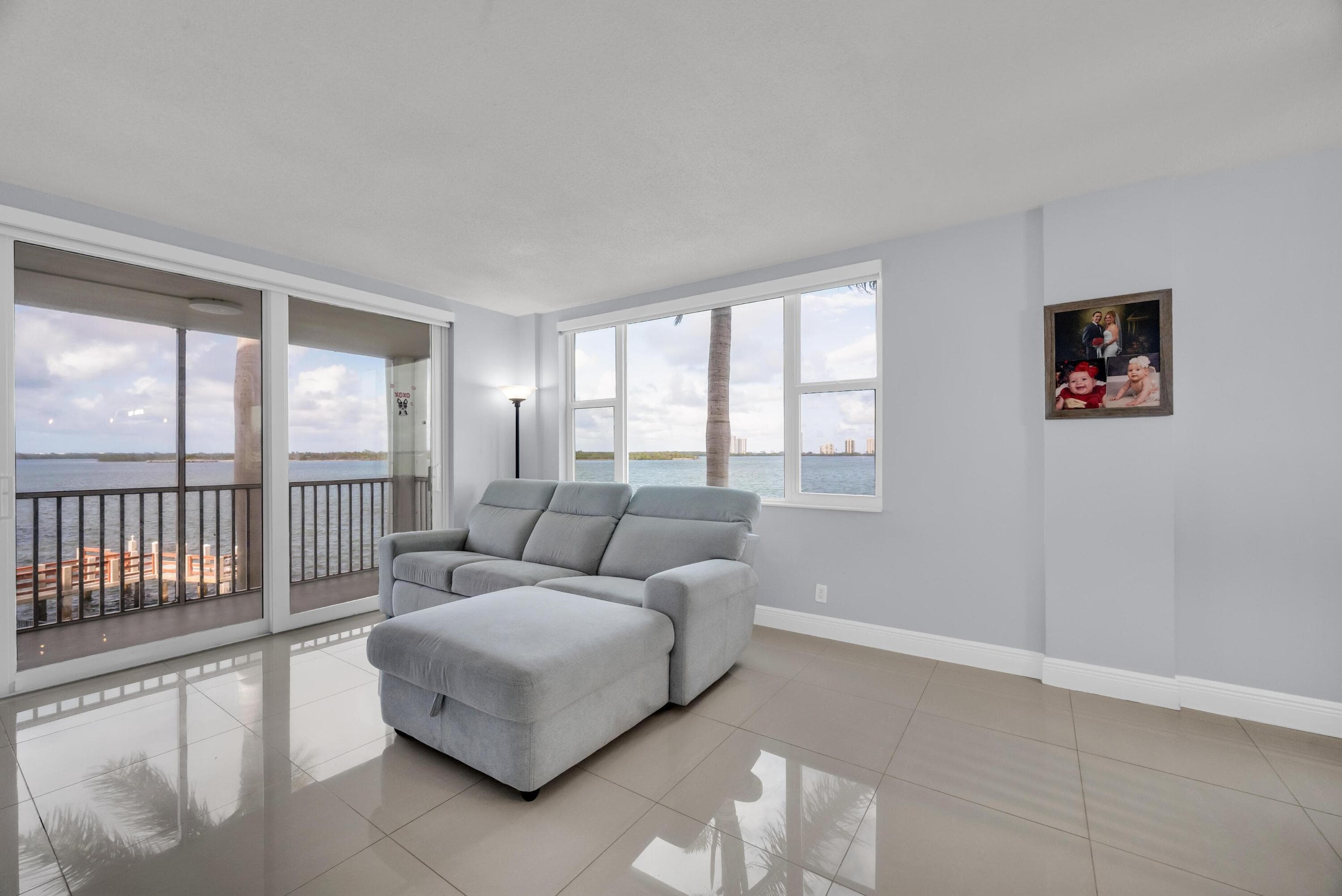 100 Paradise Harbour Boulevard 304, North Palm Beach, FL 33408 15