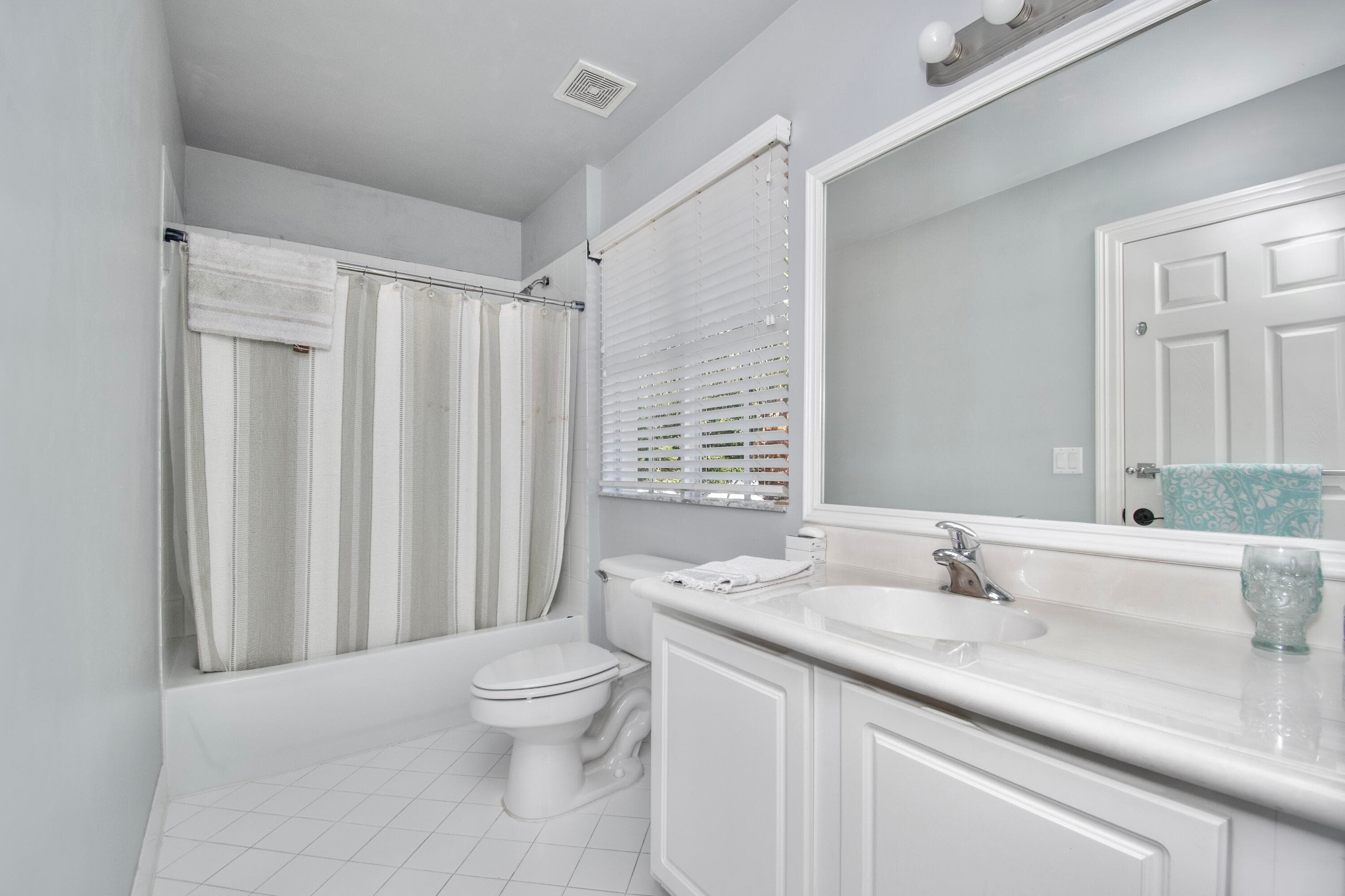 10833 Lake Wynds Court, Boynton Beach, FL 33437 49