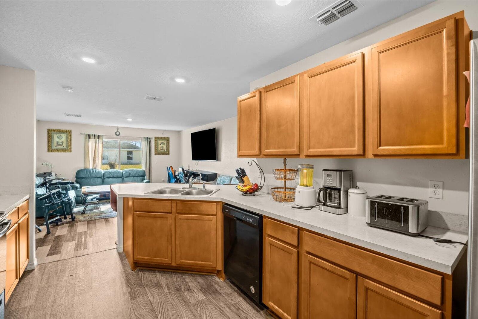 361 NW La Playa Street, Port St. Lucie, FL 34983 13
