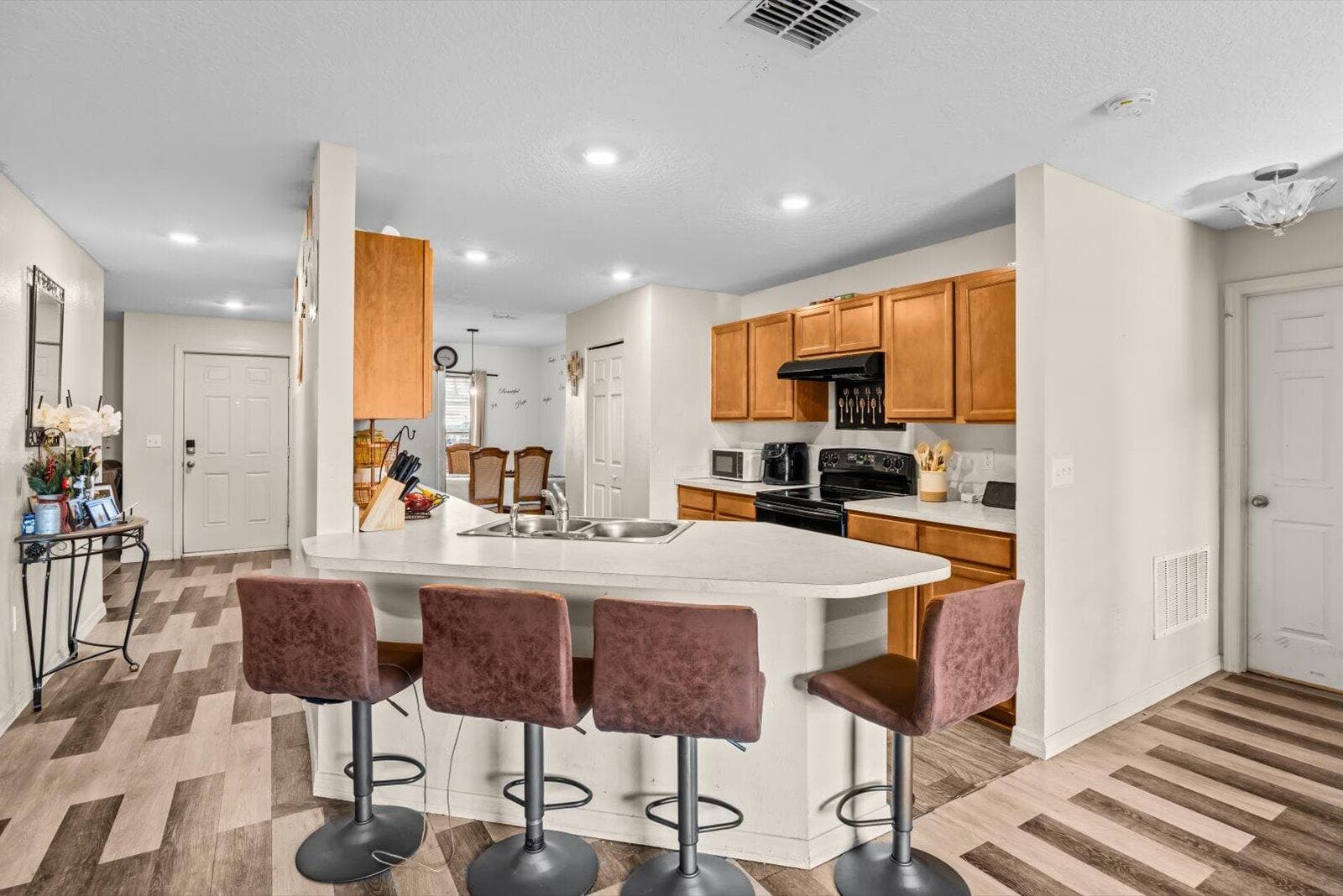 361 NW La Playa Street, Port St. Lucie, FL 34983 26