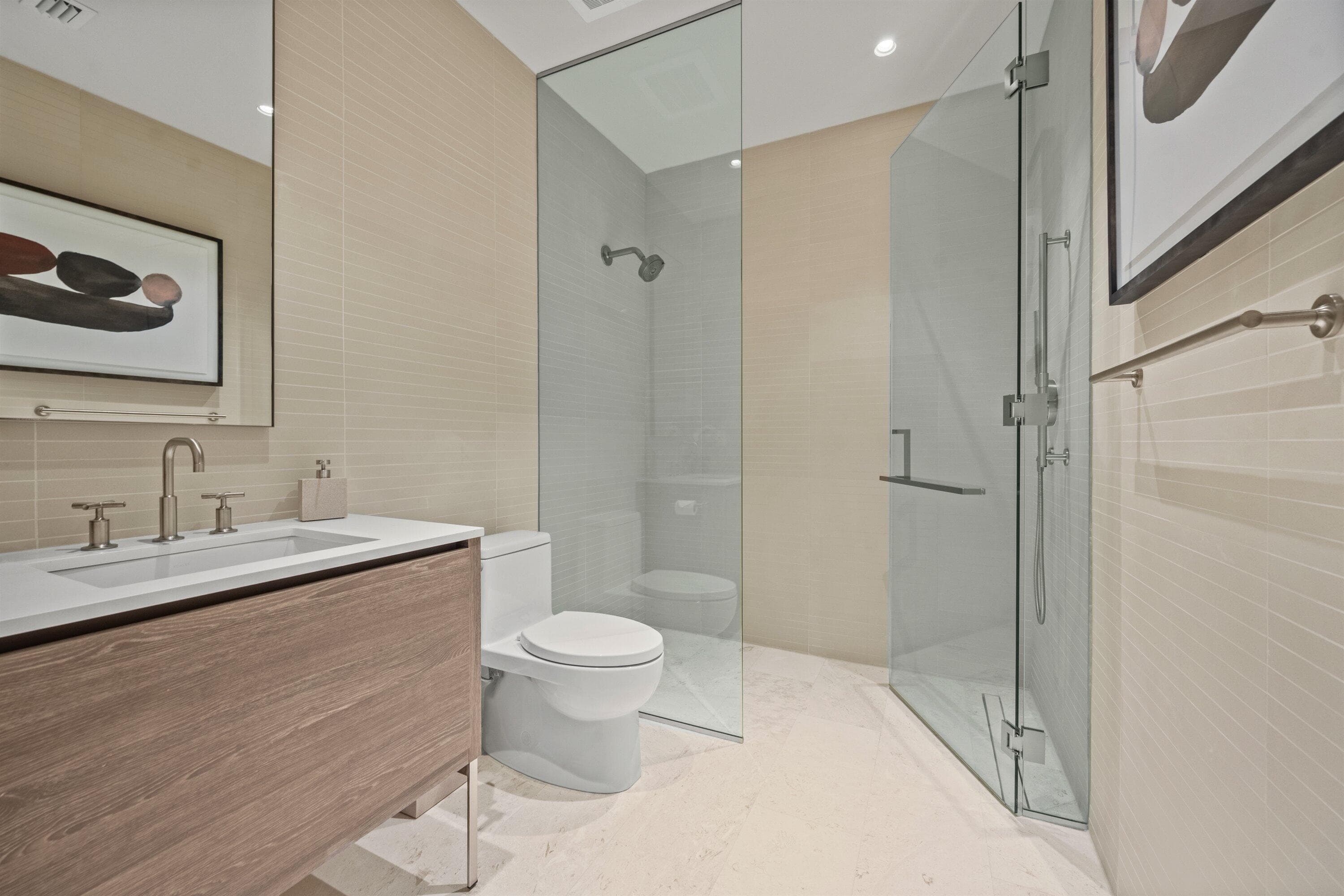 200 Arkona Court 2302, West Palm Beach, FL 33401 19