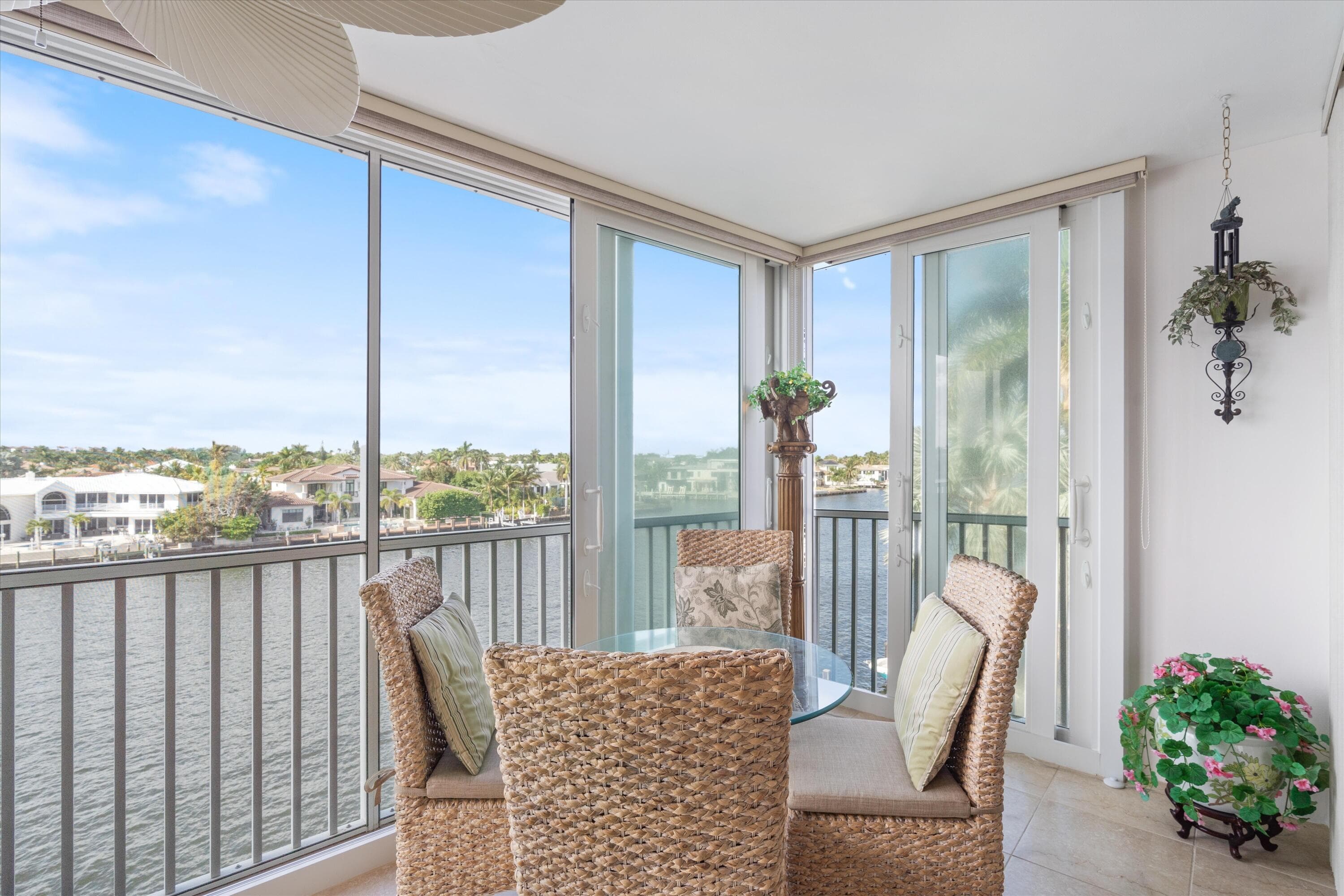 3310 S Ocean Boulevard 525-d, Highland Beach, FL 33487 3
