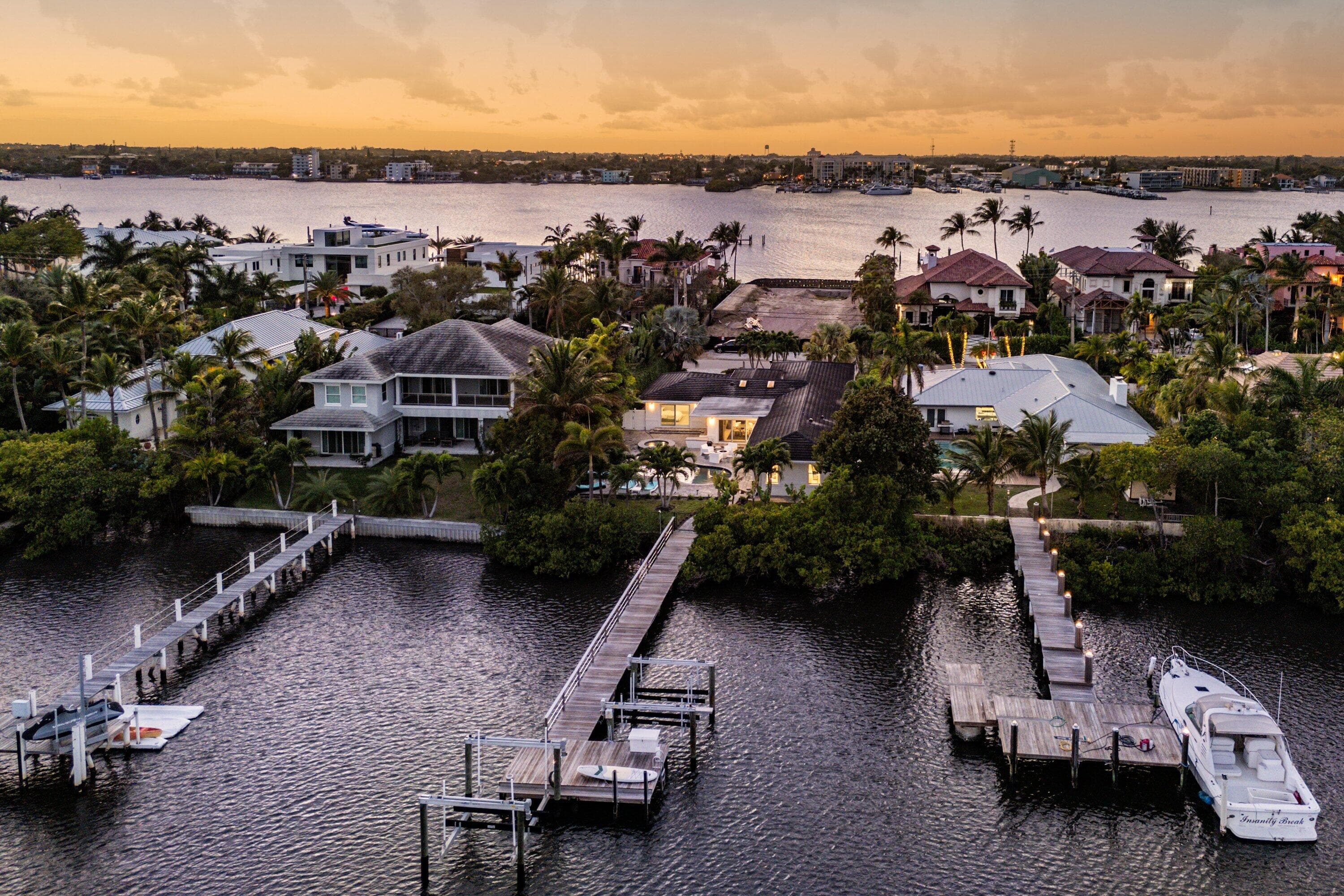 820 N Atlantic Drive, Lantana, FL 33462 3