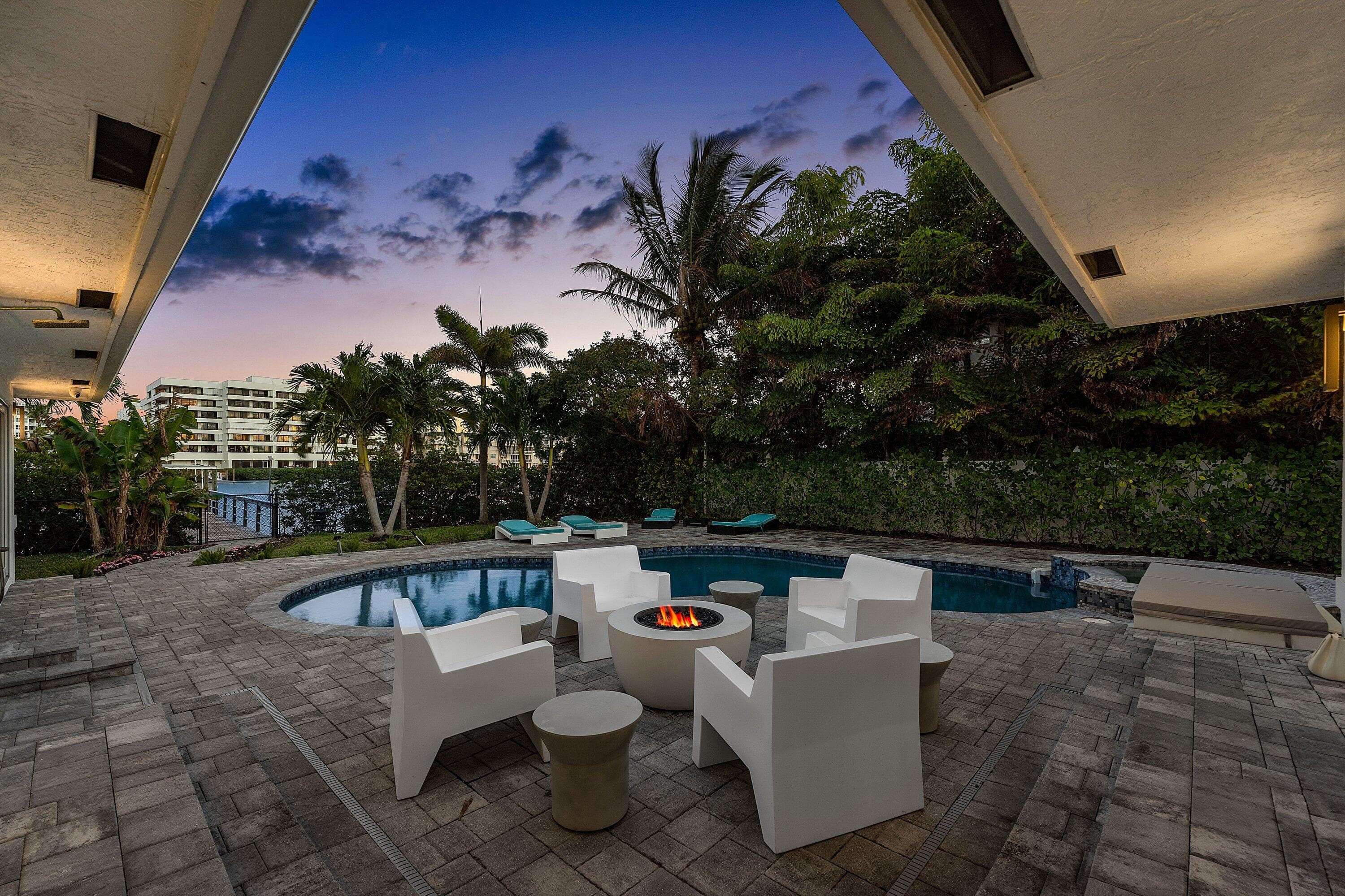 820 N Atlantic Drive, Lantana, FL 33462 4