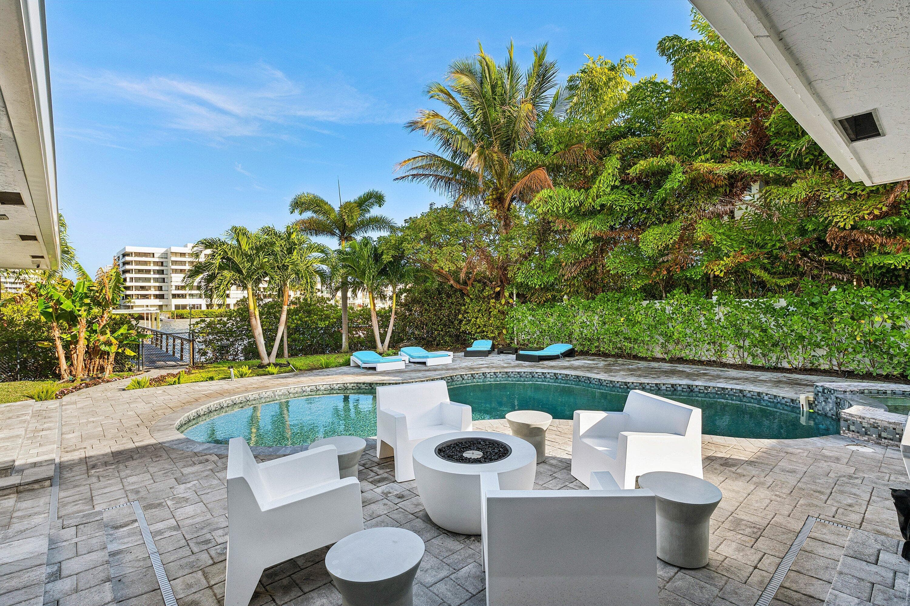 820 N Atlantic Drive, Lantana, FL 33462 18