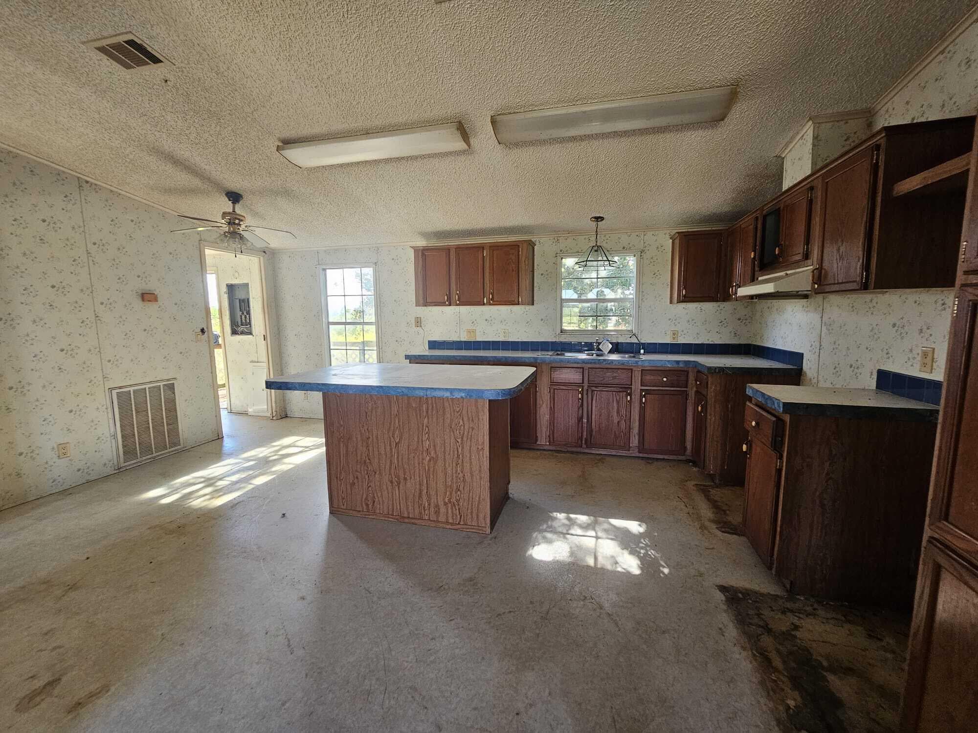 18420 NW 278 Street, Okeechobee, FL 34972 7