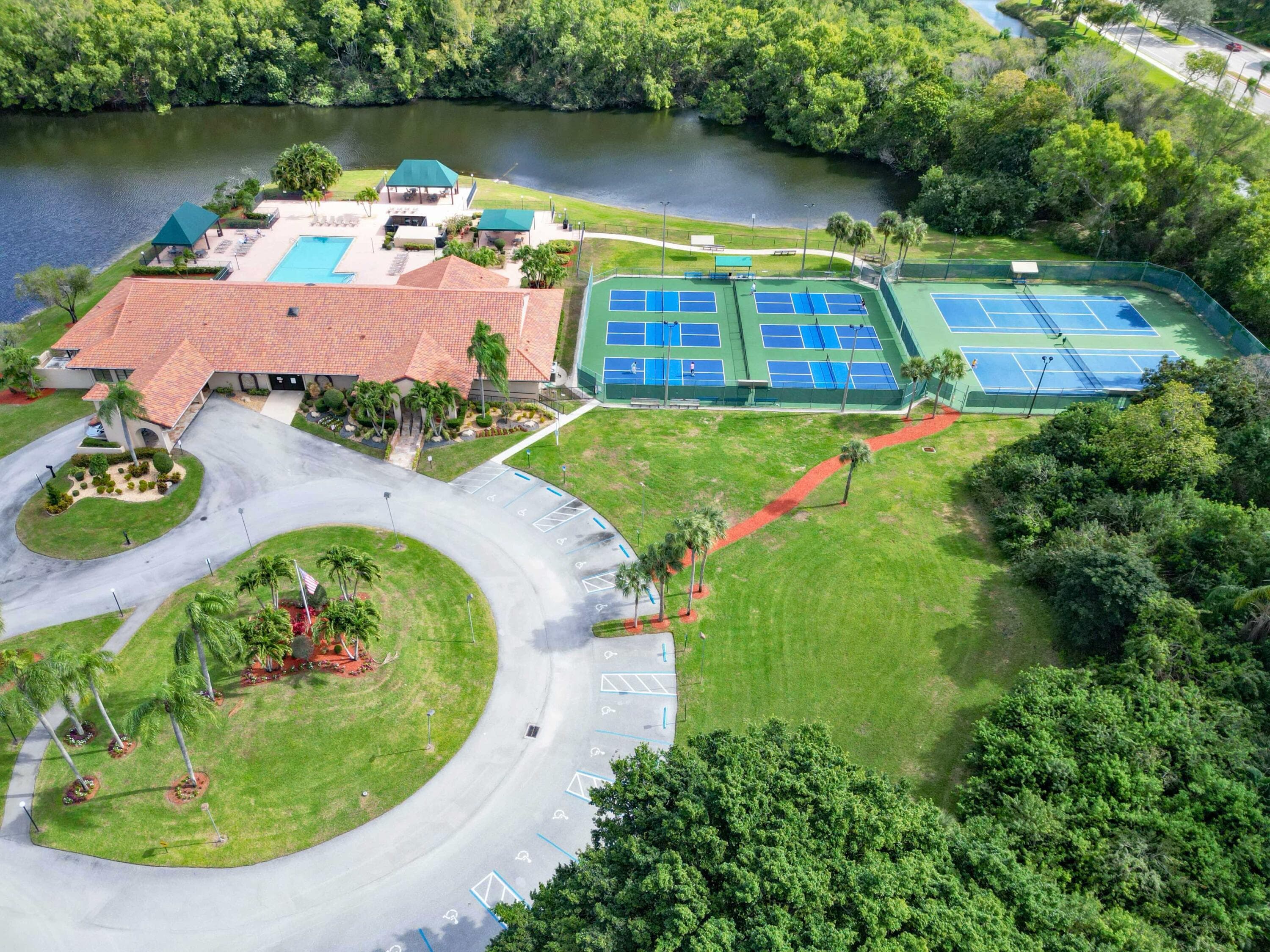 6367 Long Key Lane, Boynton Beach, FL 33472 33