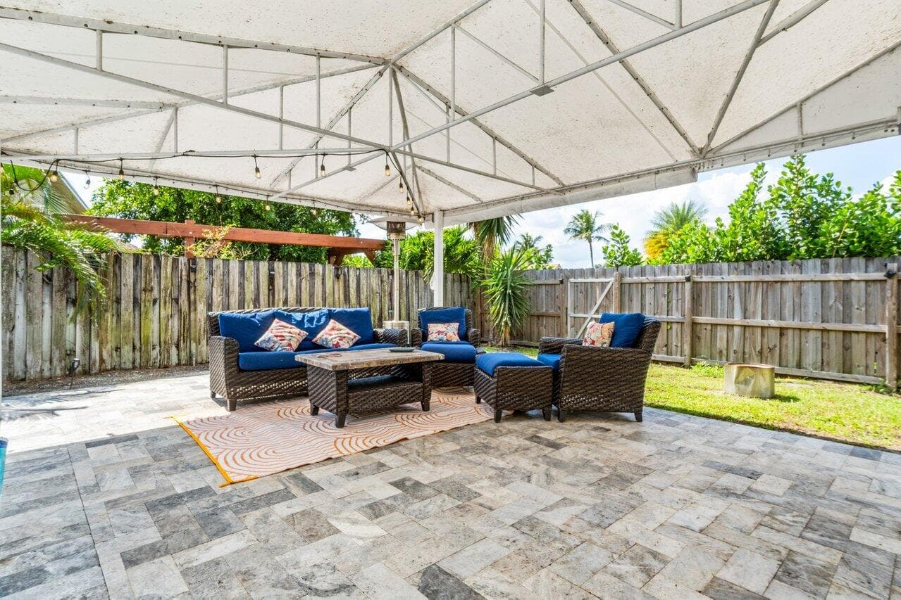 1352 Wyndcliff Drive, Wellington, FL 33414 19