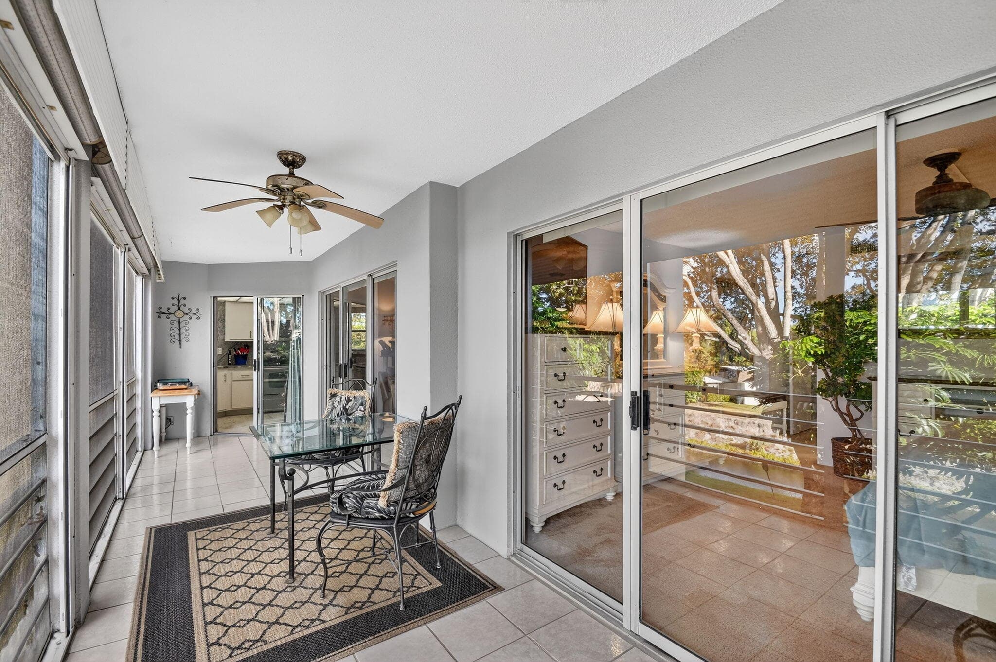 3524 Via Poinciana 303, Lake Worth, FL 33467 32