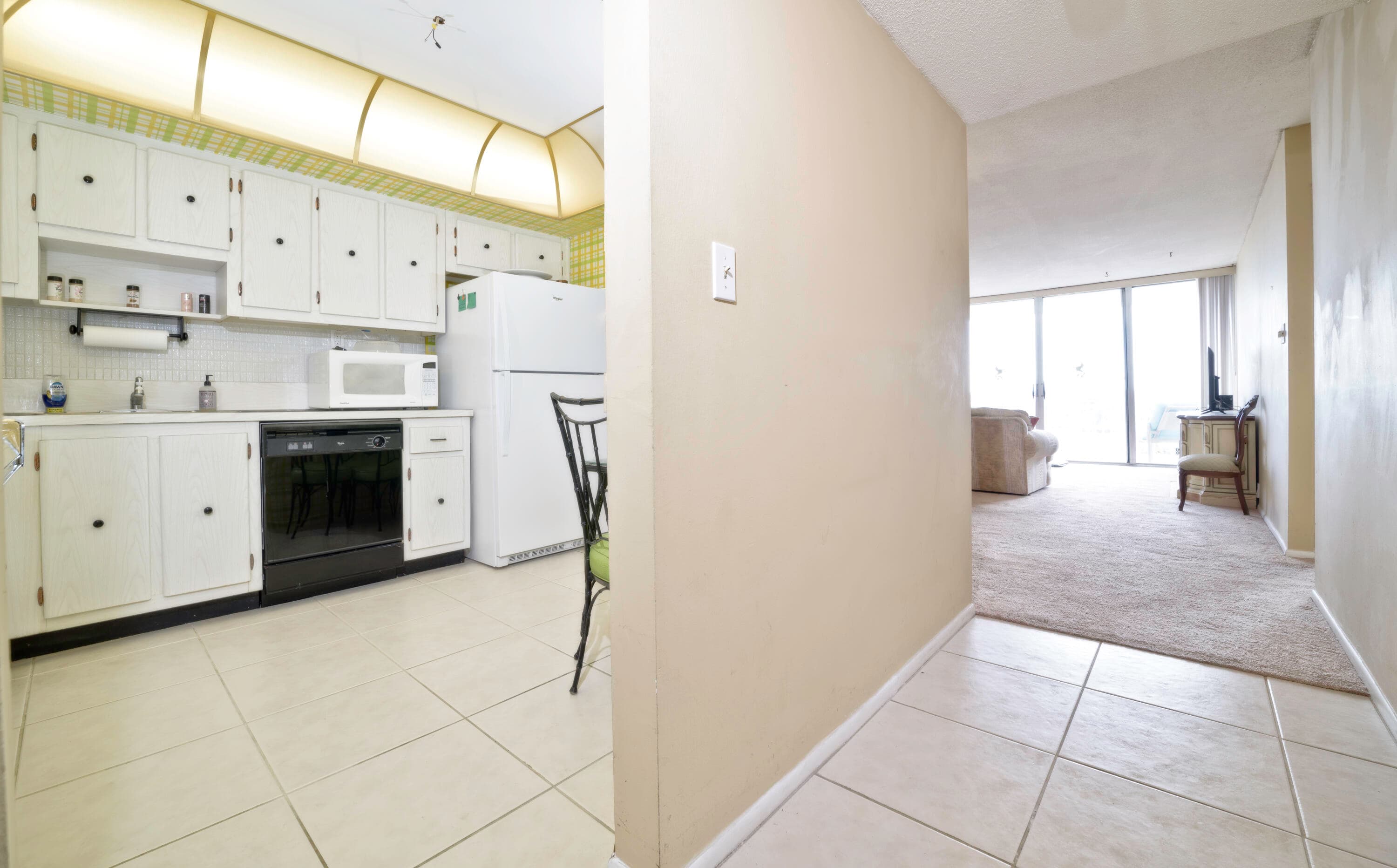 18081 Biscayne Boulevard 403, Aventura, FL 33160 21