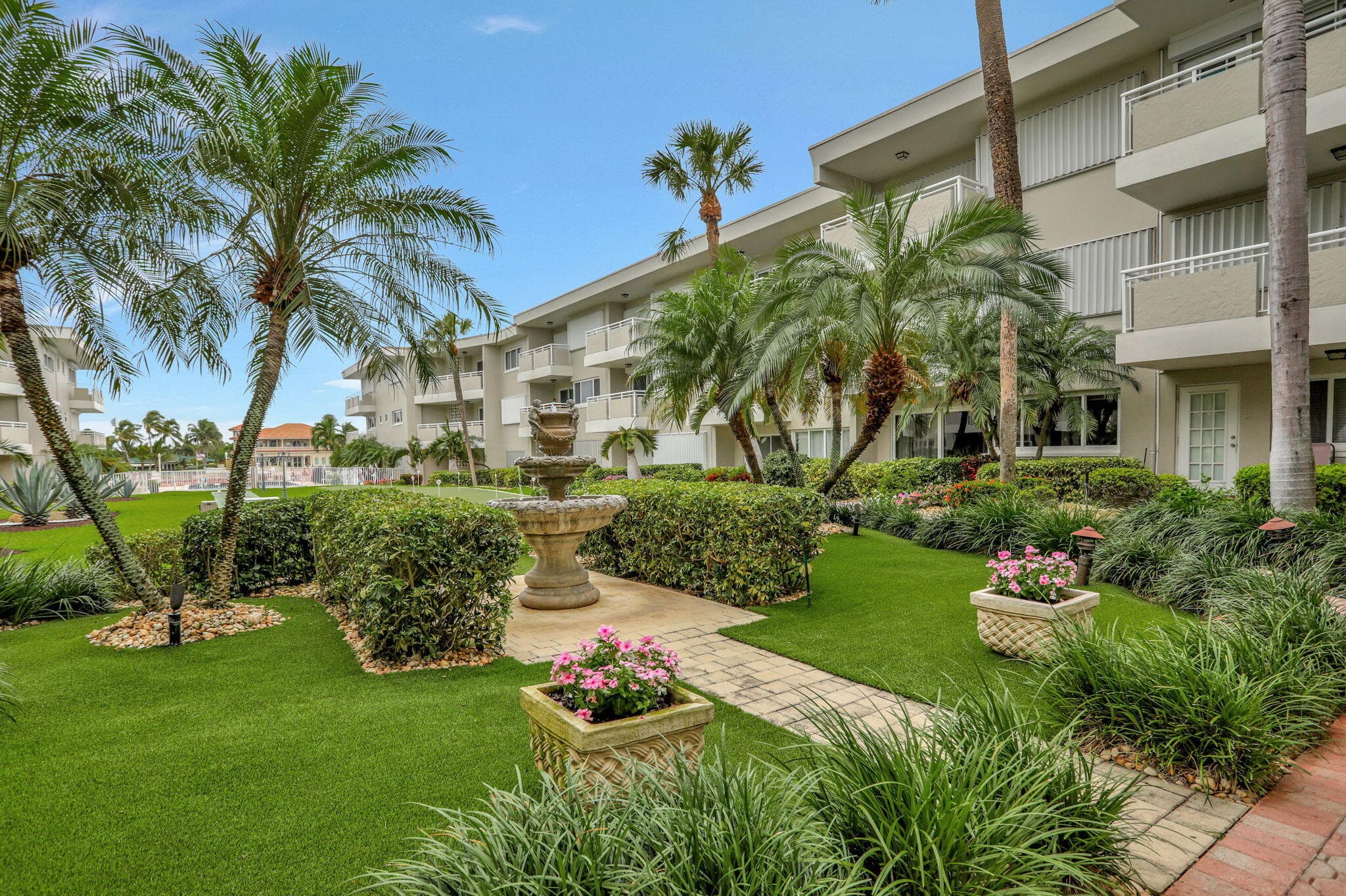 1198 Hillsboro Mile 302, Hillsboro Beach, FL 33062 27